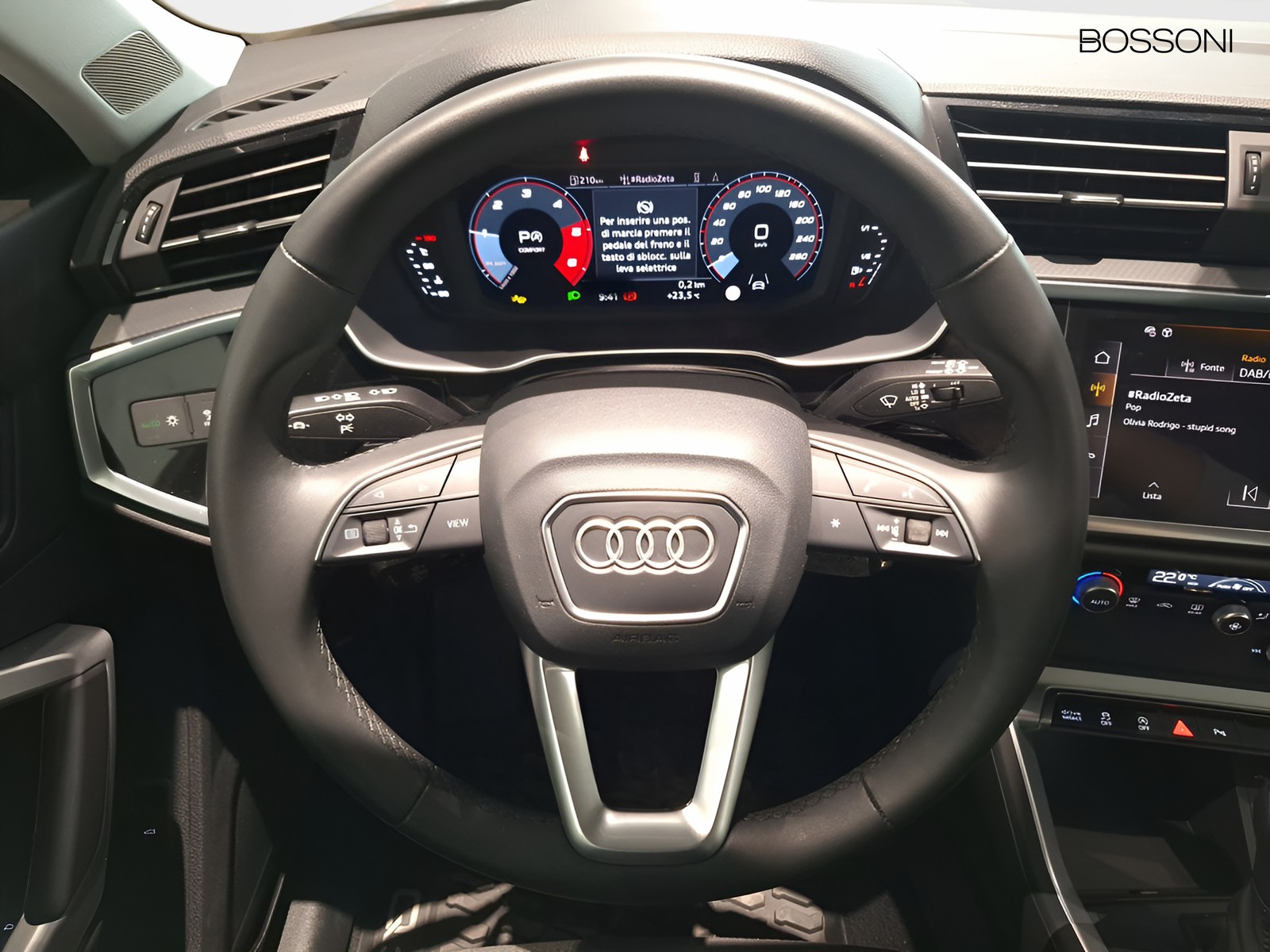 9 - Audi Q3 sportback 35 2.0 tdi s line edition s tronic