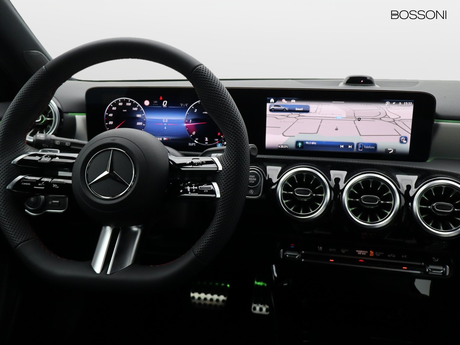 12 - Mercedes Classe A 180 d amg line extra speedshift dct amg 8g
