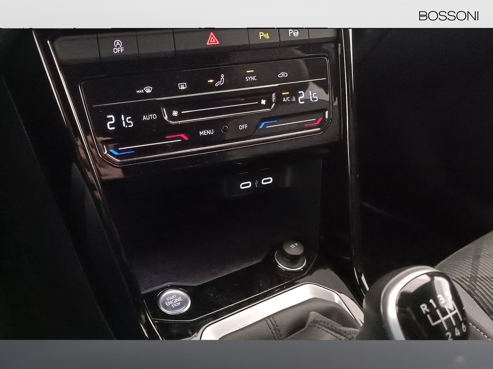 22 - Volkswagen T-Roc 1.5 tsi act r line