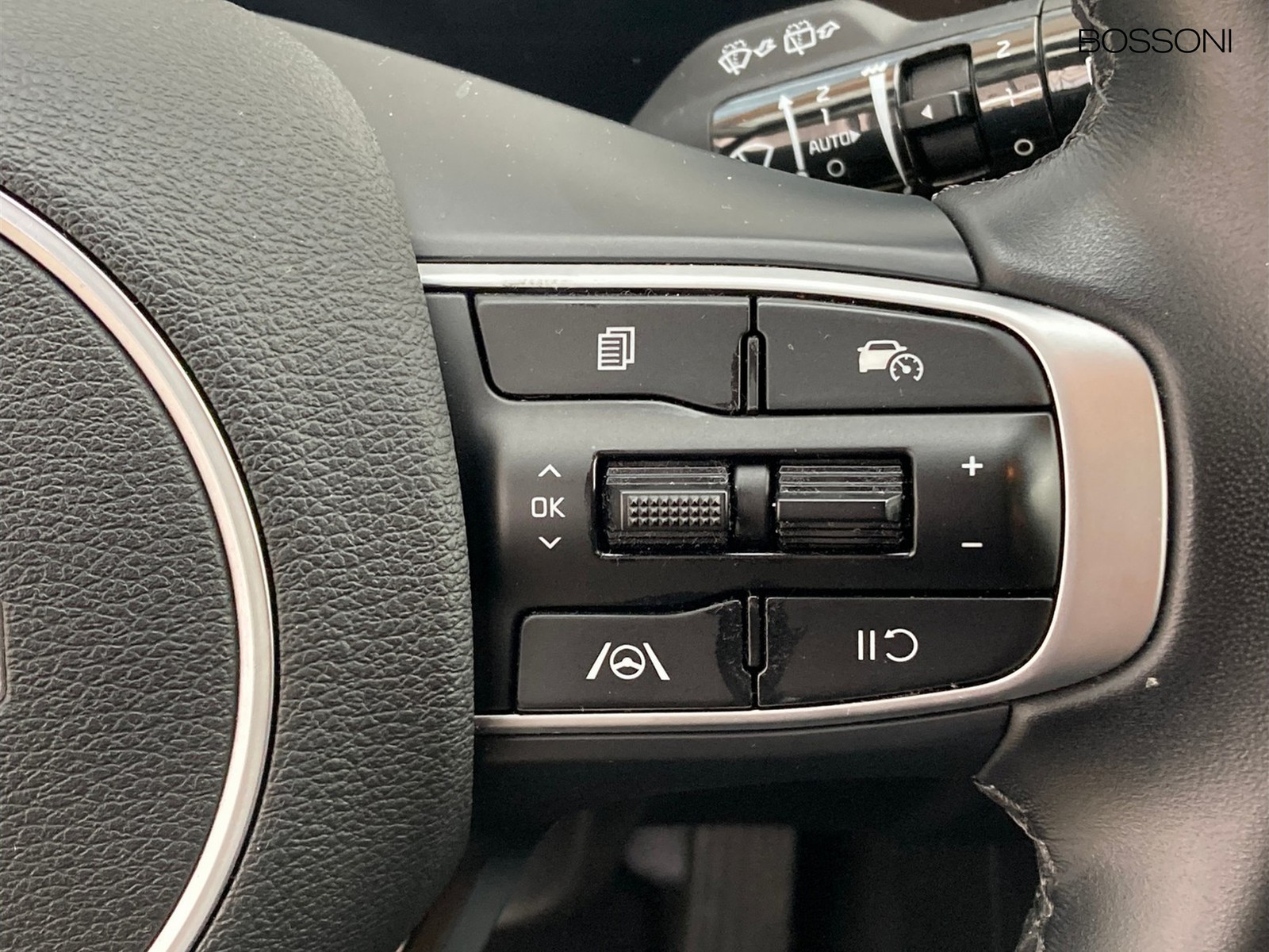 15 - Kia Sportage 1.6 t-gdi mhev business dct