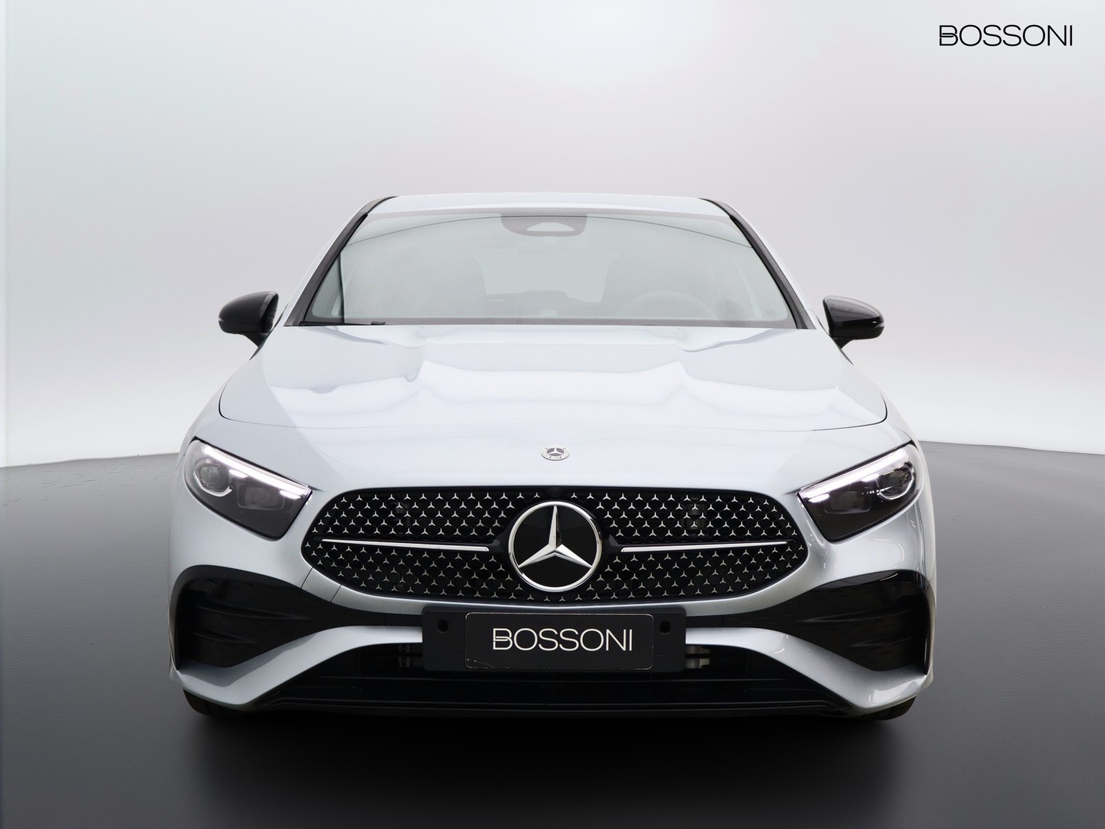 2 - Mercedes Classe A 180 d amg line extra speedshift dct amg 8g