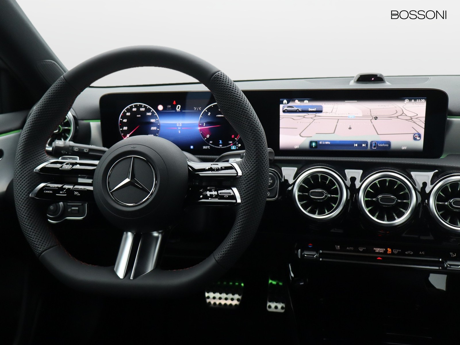 12 - Mercedes Classe A 180 d amg line extra speedshift dct amg 8g