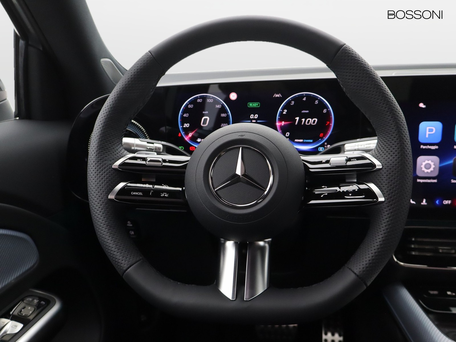 15 - Mercedes GLB 200 amg line advanced plus 8g-edct