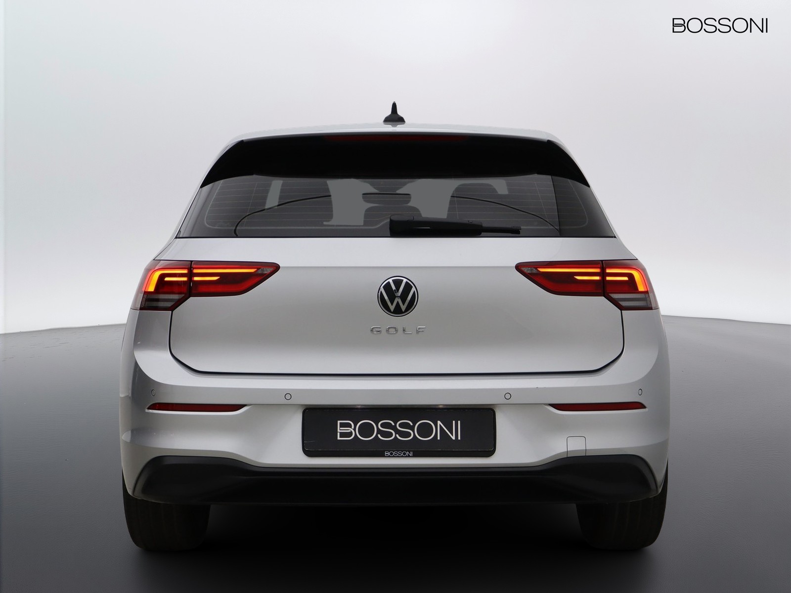 6 - Volkswagen Golf 2.0 tdi scr 115cv life