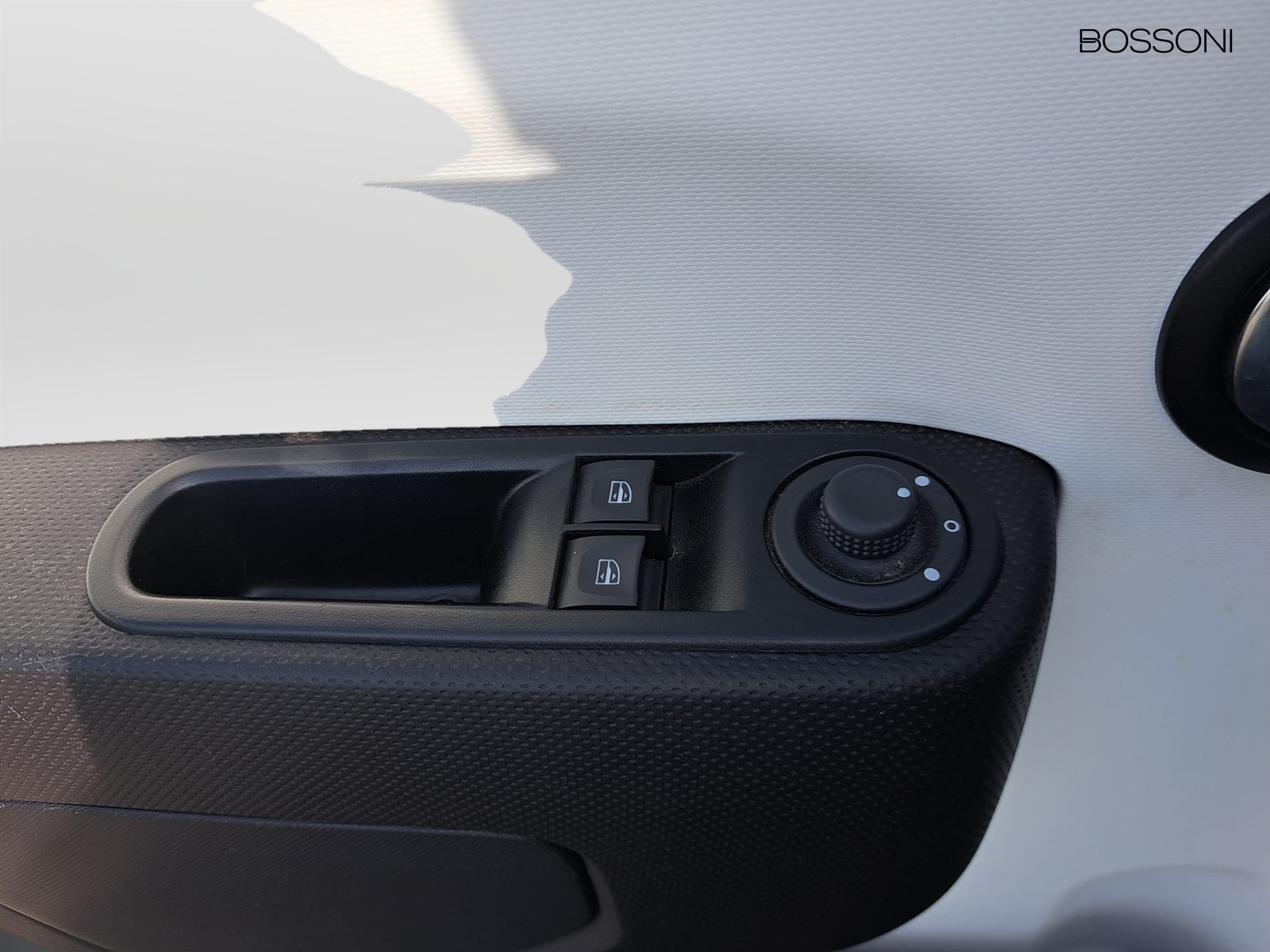 12 - Renault Twingo 1.0 sce 65cv equilibre