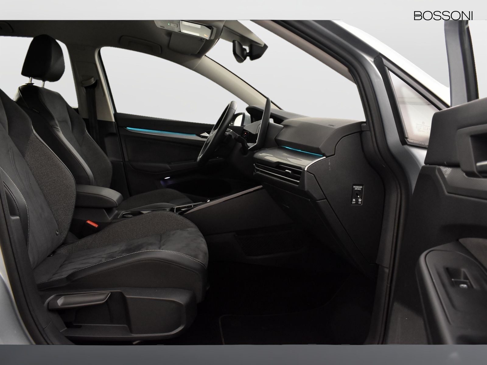 8 - Volkswagen Golf 2.0 tdi scr 150cv style dsg