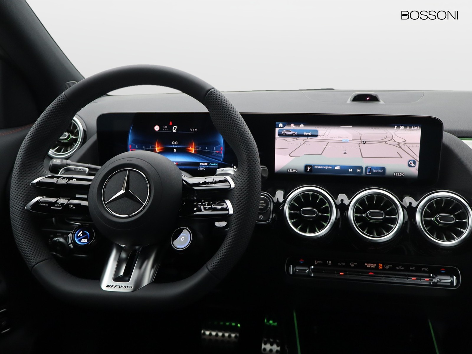 12 - AMG GLA amg 35 premium amg 4matic 8g-dct