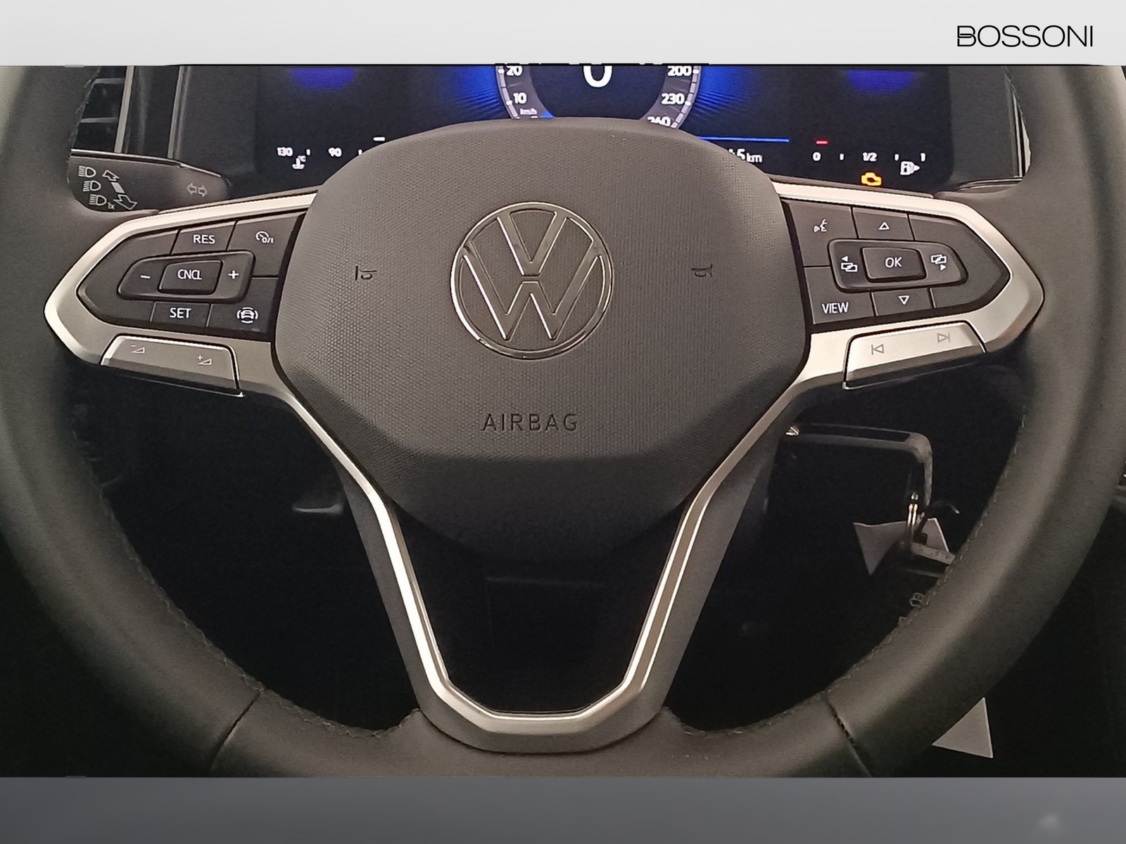 16 - Volkswagen Polo 1.0 80cv edition plus