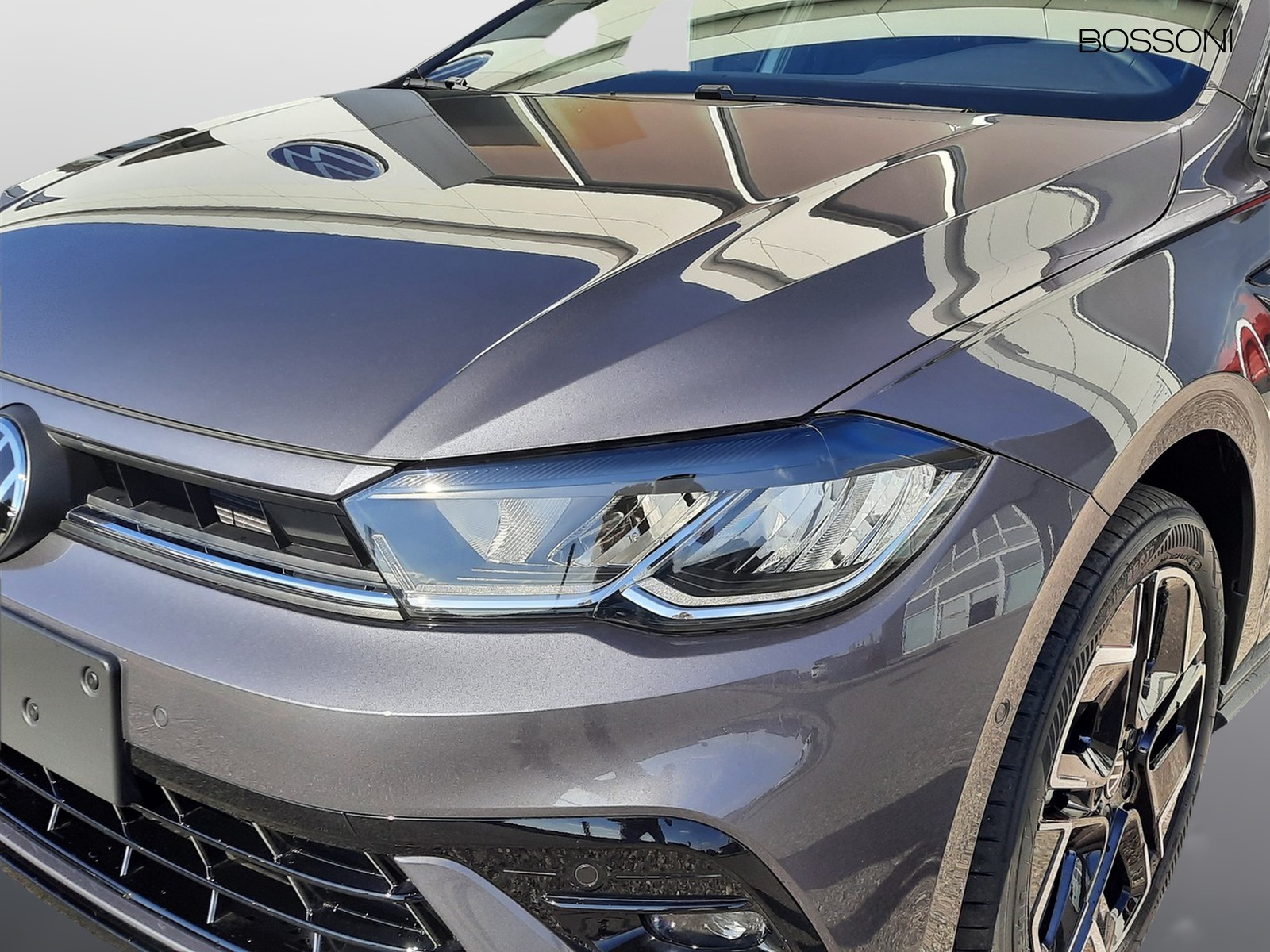 23 - Volkswagen Polo 1.0 tsi 115cv r-line plus dsg