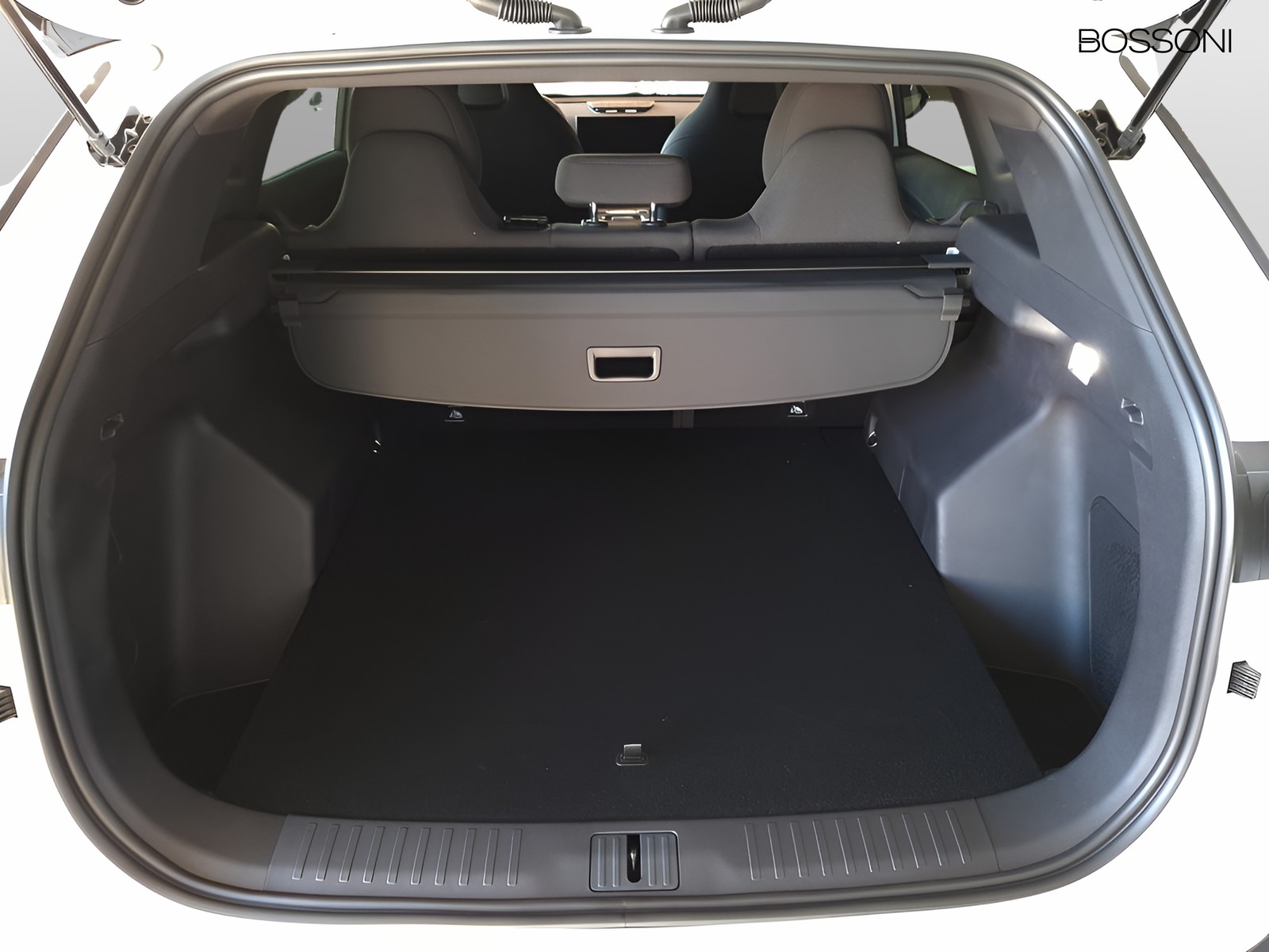 6 - Omoda 7 shs-p 1.5 tgdi plug-in hybrid pure dht
