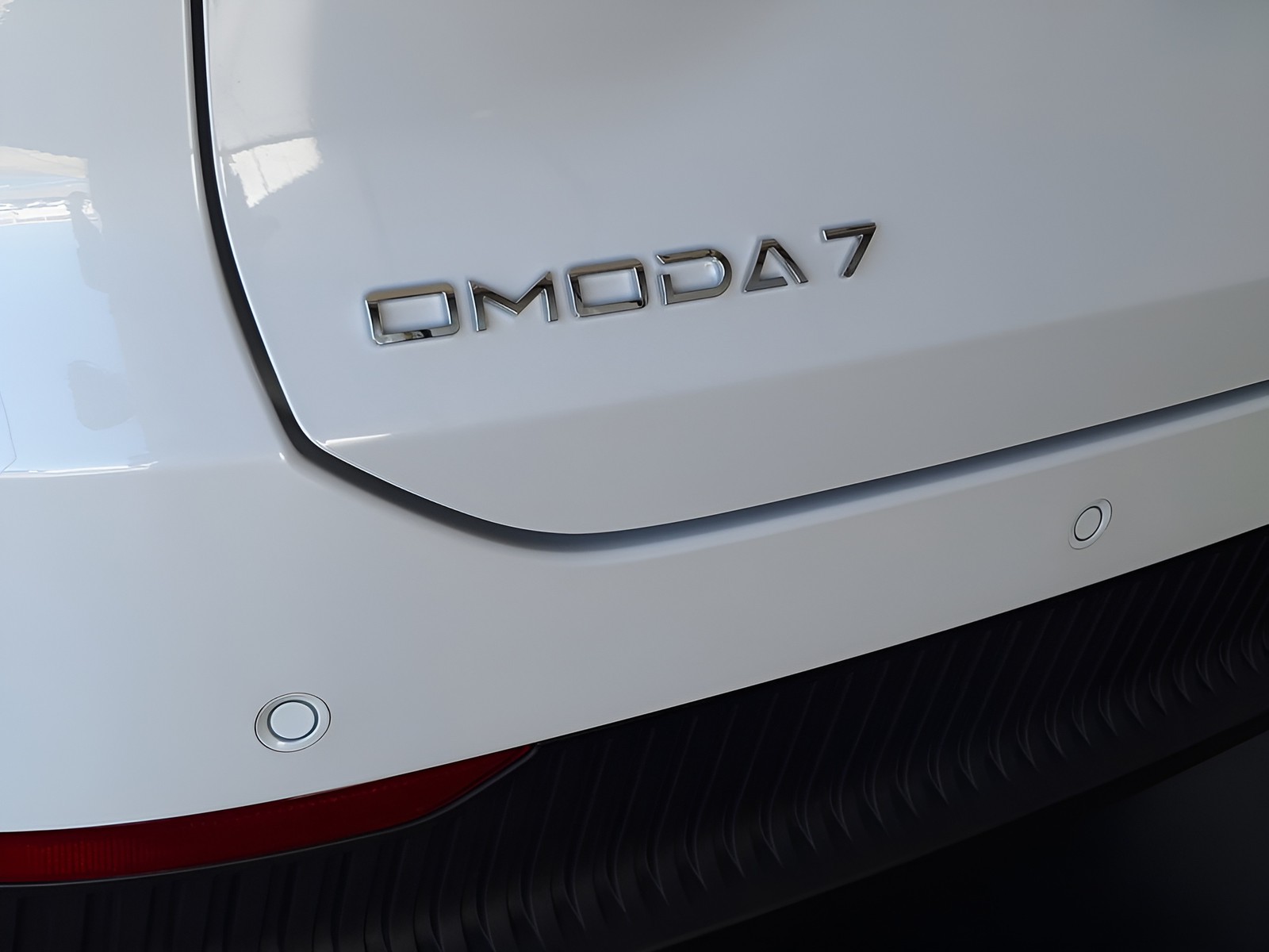 23 - Omoda 7 shs-p 1.5 tgdi plug-in hybrid pure dht