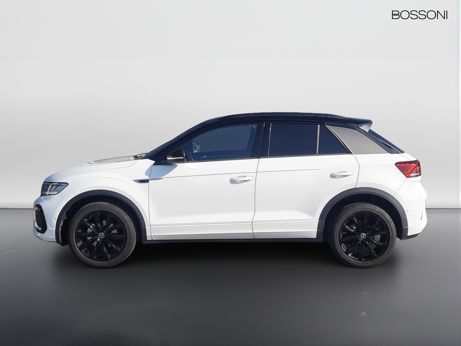 3 - Volkswagen T-Roc 1.0 tsi 110cv r line