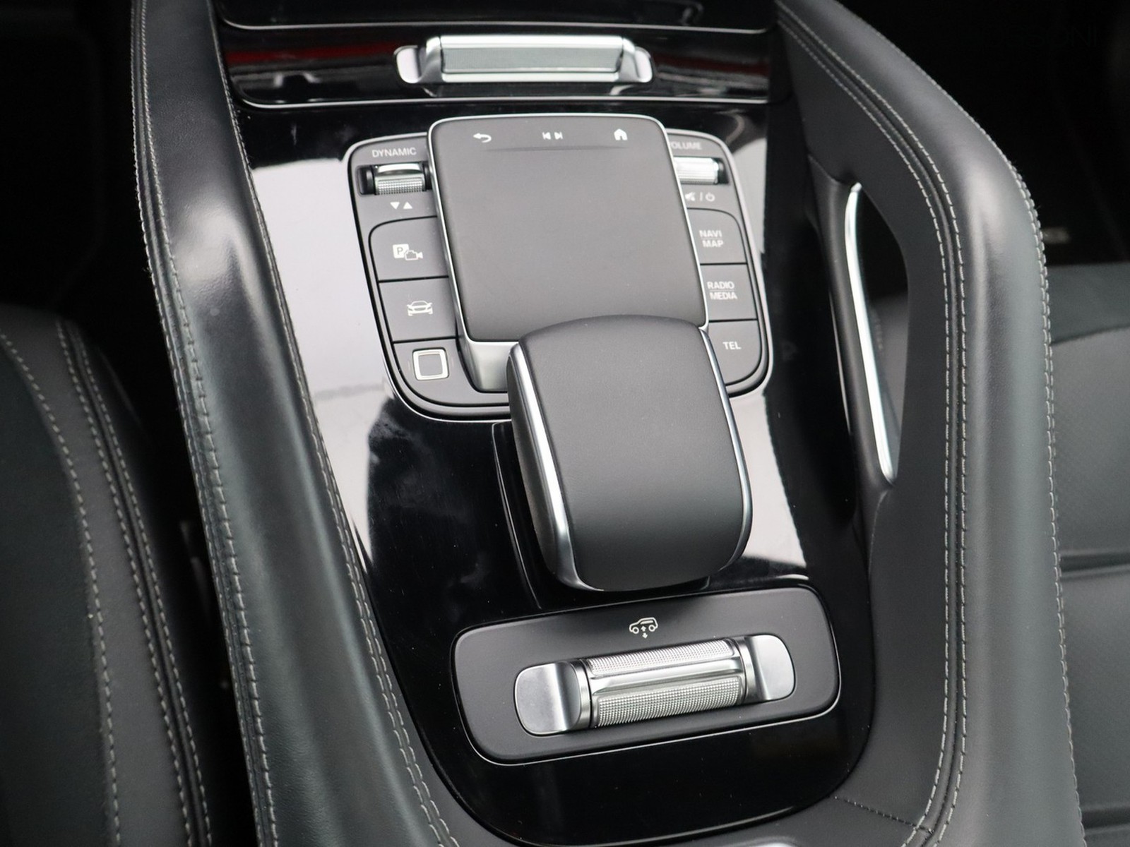 16 - Mercedes Classe GLE gle amg 53 amg line premium plus 4matic+ speedshift tct