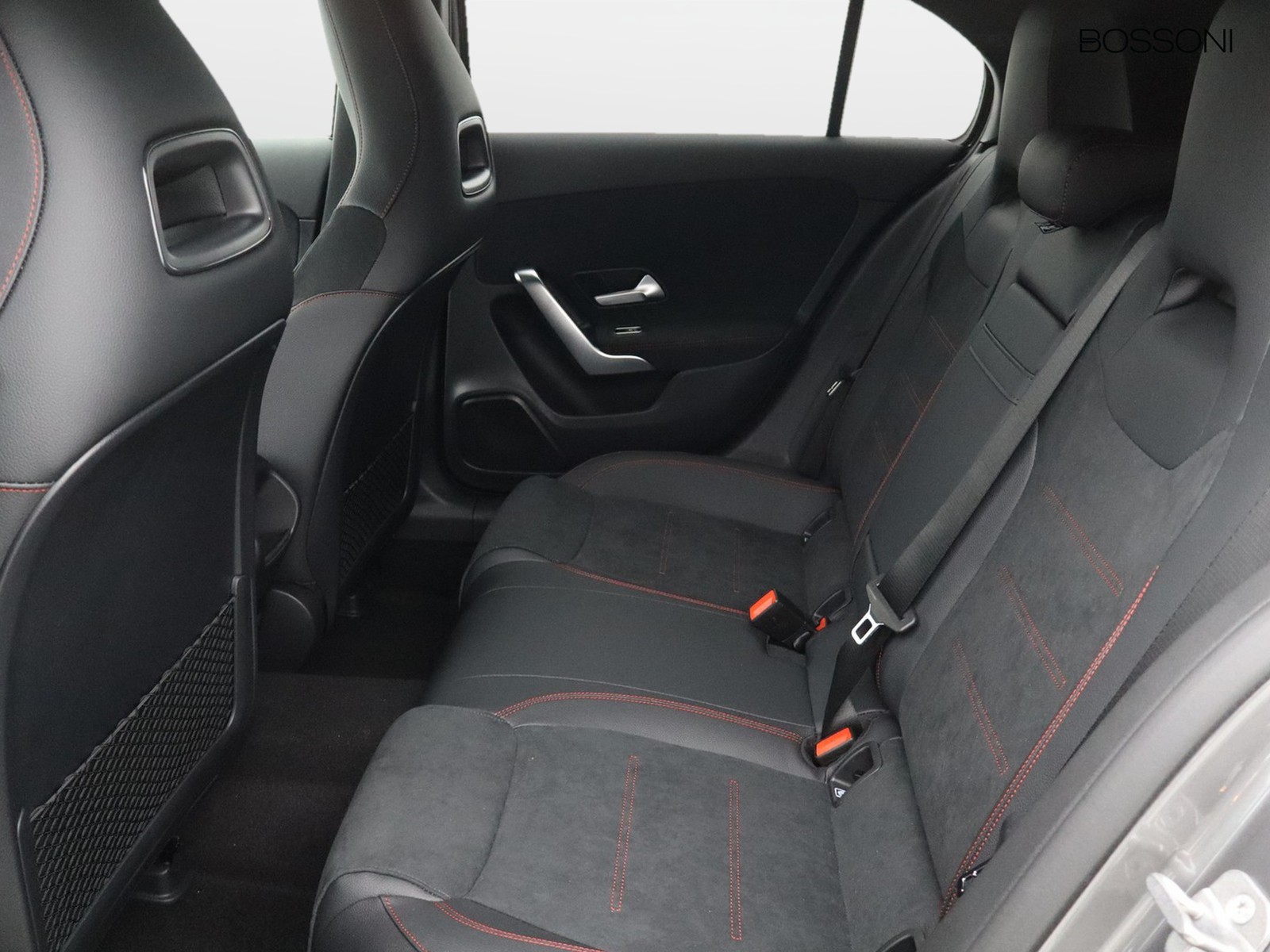 8 - Mercedes Classe A 180 d amg line extra speedshift dct amg 8g