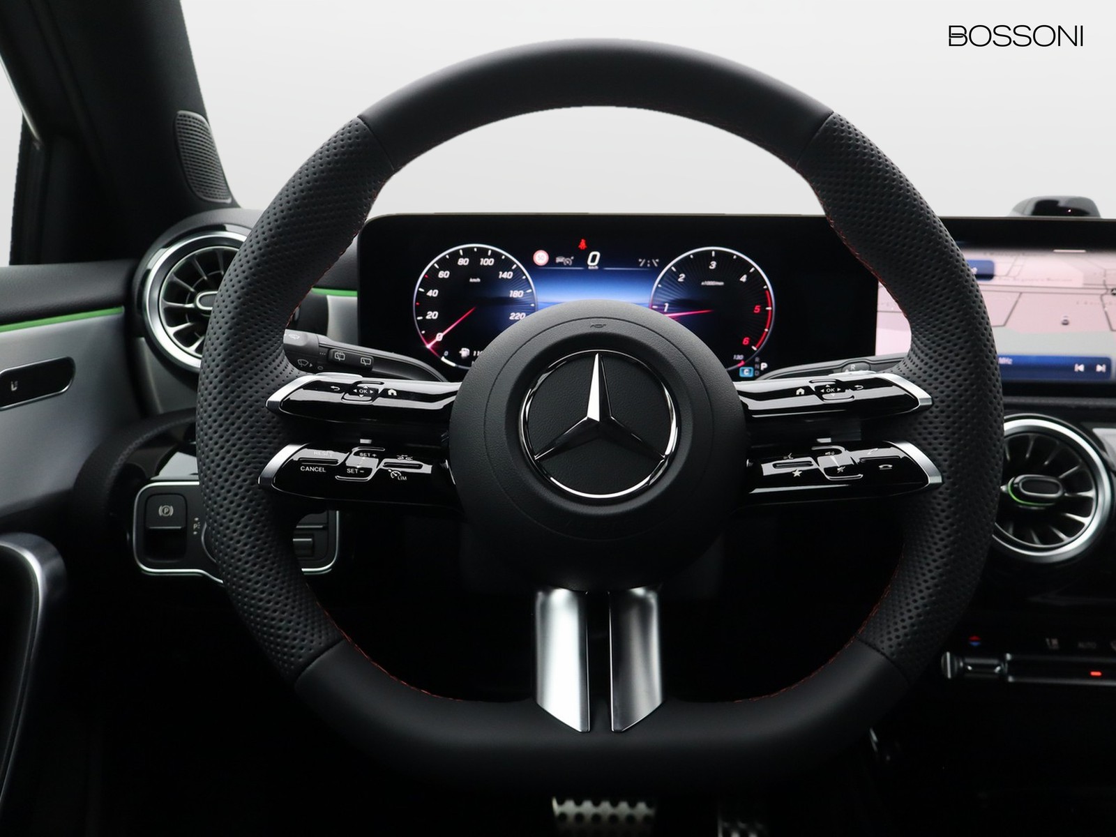 17 - Mercedes Classe A 180 d amg line extra speedshift dct amg 8g