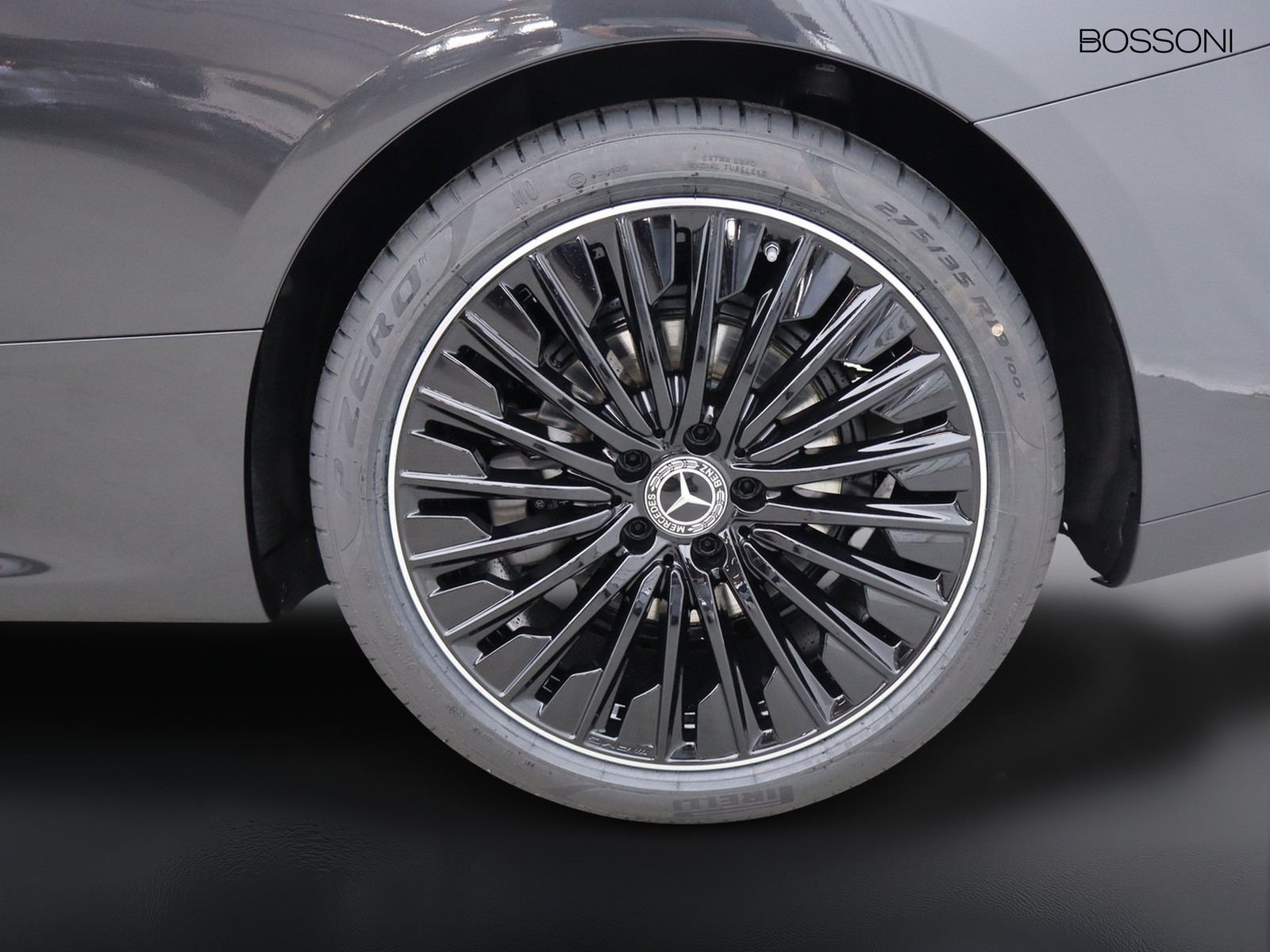 4 - Mercedes CLE coupe 200 amg line advanced plus 9g-tronic plus