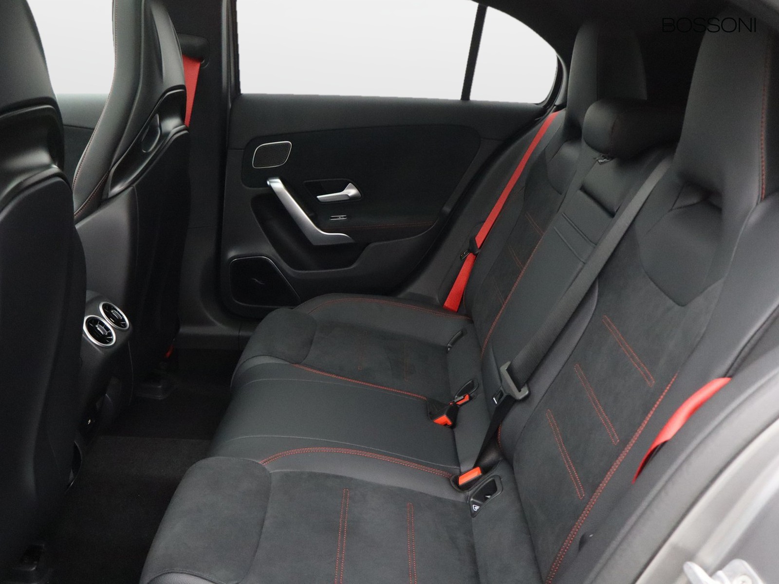8 - AMG Classe A amg 45 s premium plus amg 4matic+ speedshift dct amg 8g