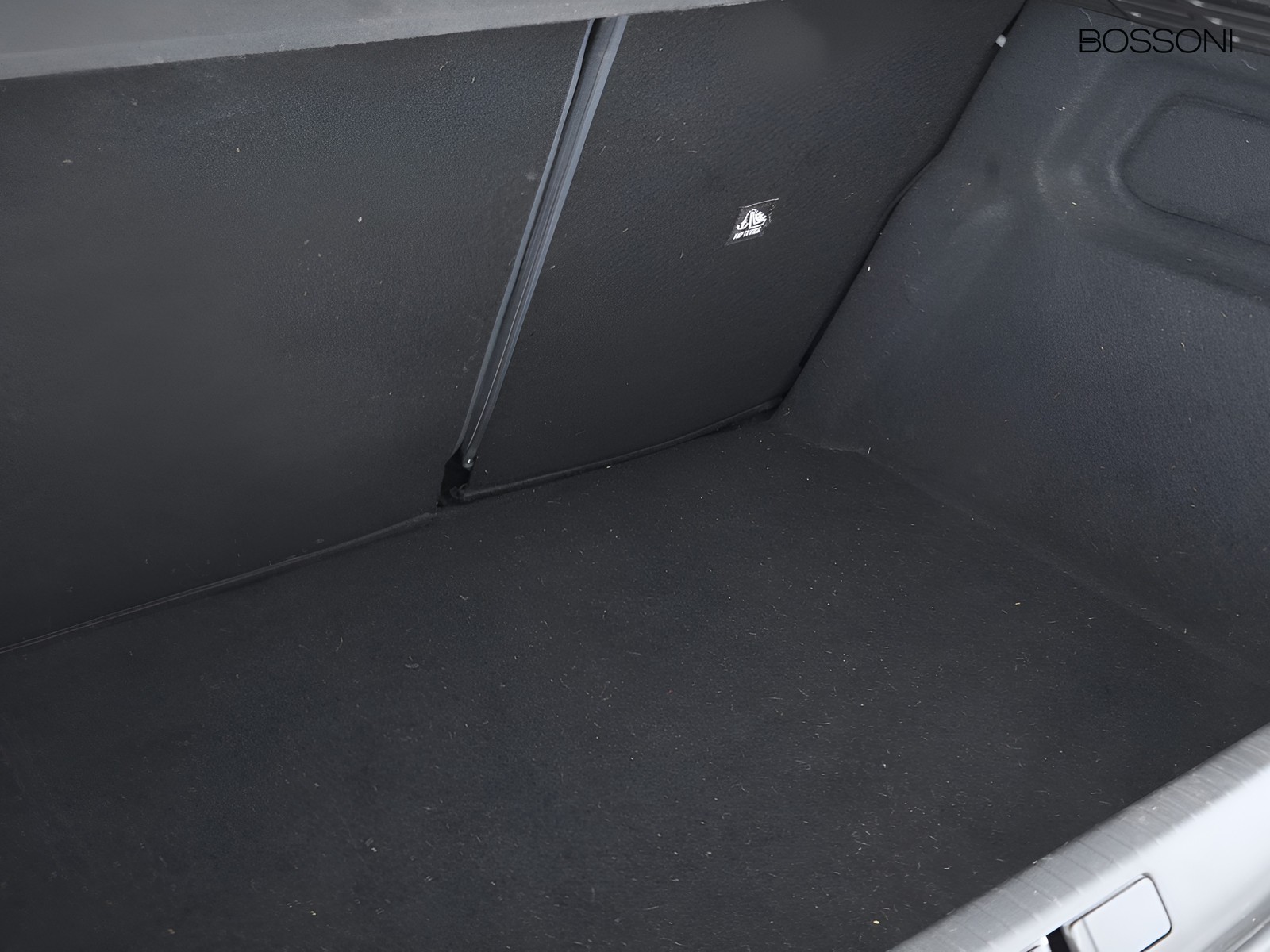 10 - Opel Corsa 5 porte 1.2 75cv d&t s&s
