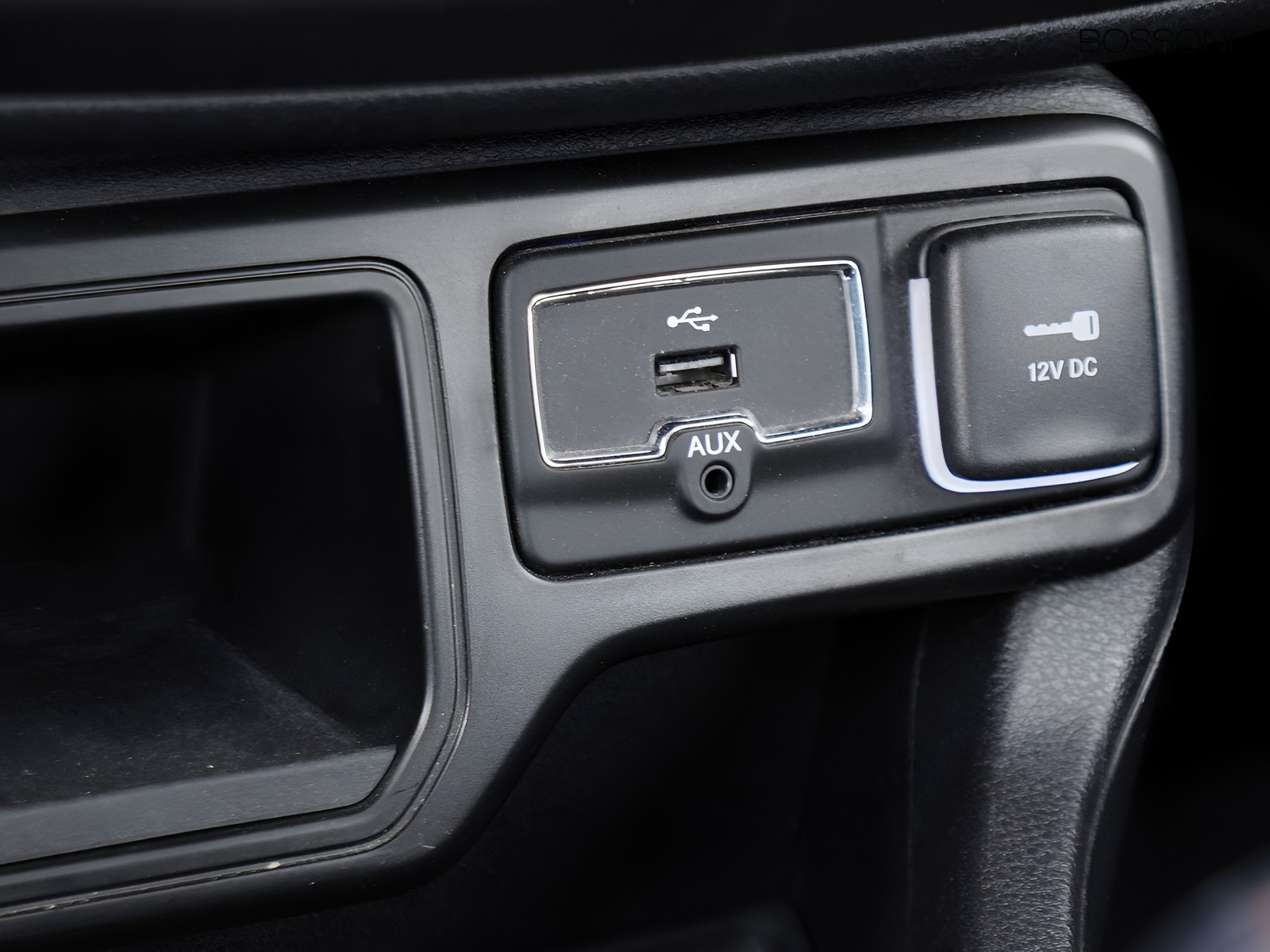24 - Jeep Renegade 1.0 t3 longitude 2wd