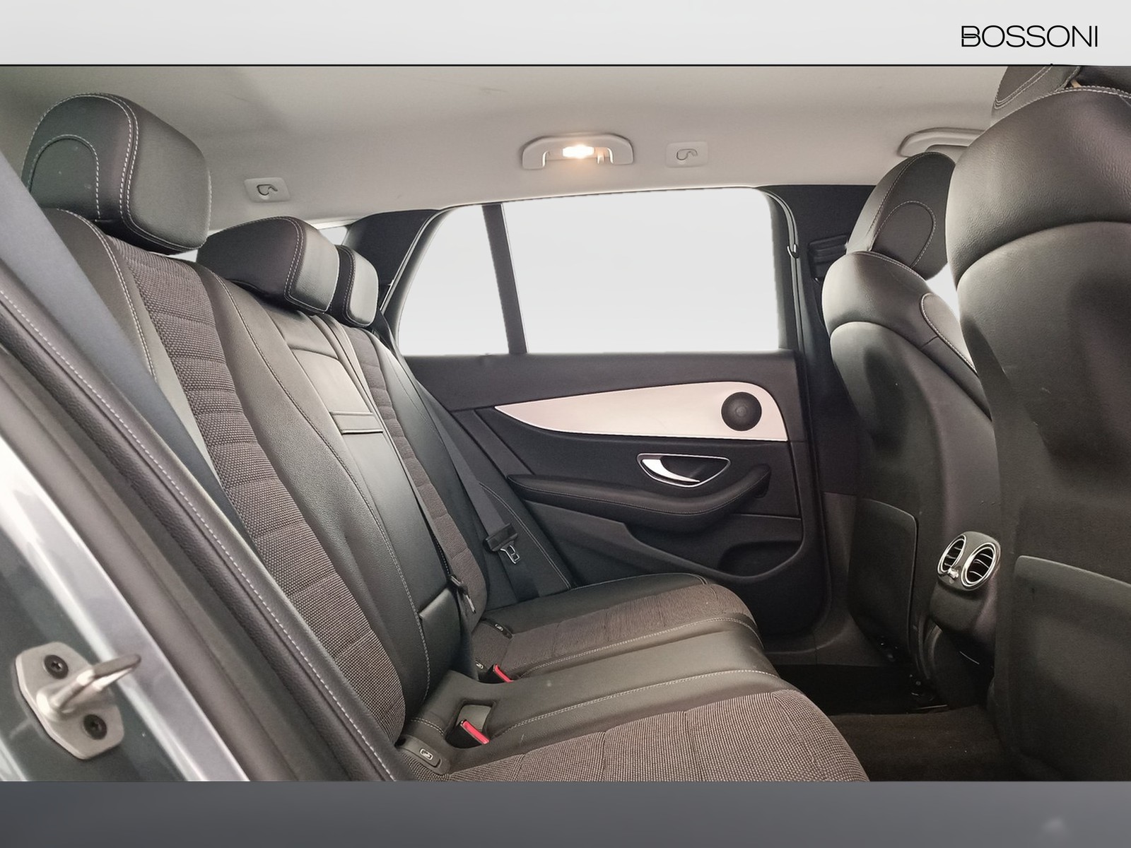 9 - Mercedes Classe E station wagon all-terrain 220 d business sport 4matic 9g-tronic plus my20