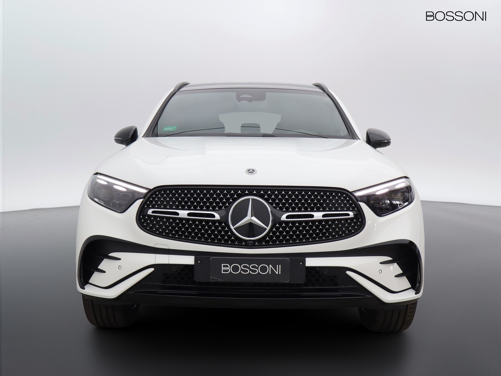 2 - Mercedes GLC suv 300 de plug-in hybrid amg line premium 4matic 9g-tronic