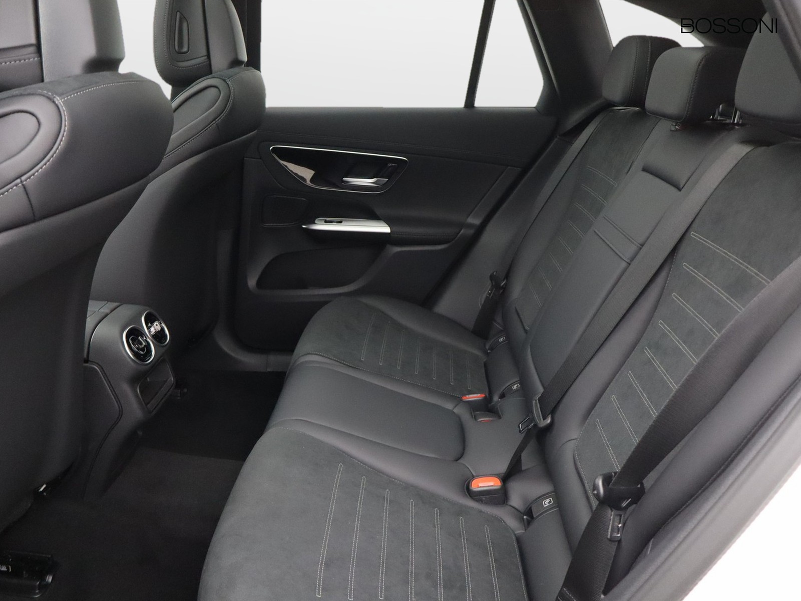 8 - Mercedes GLC suv 300 de plug-in hybrid amg line advanced 4matic 9g-tronic