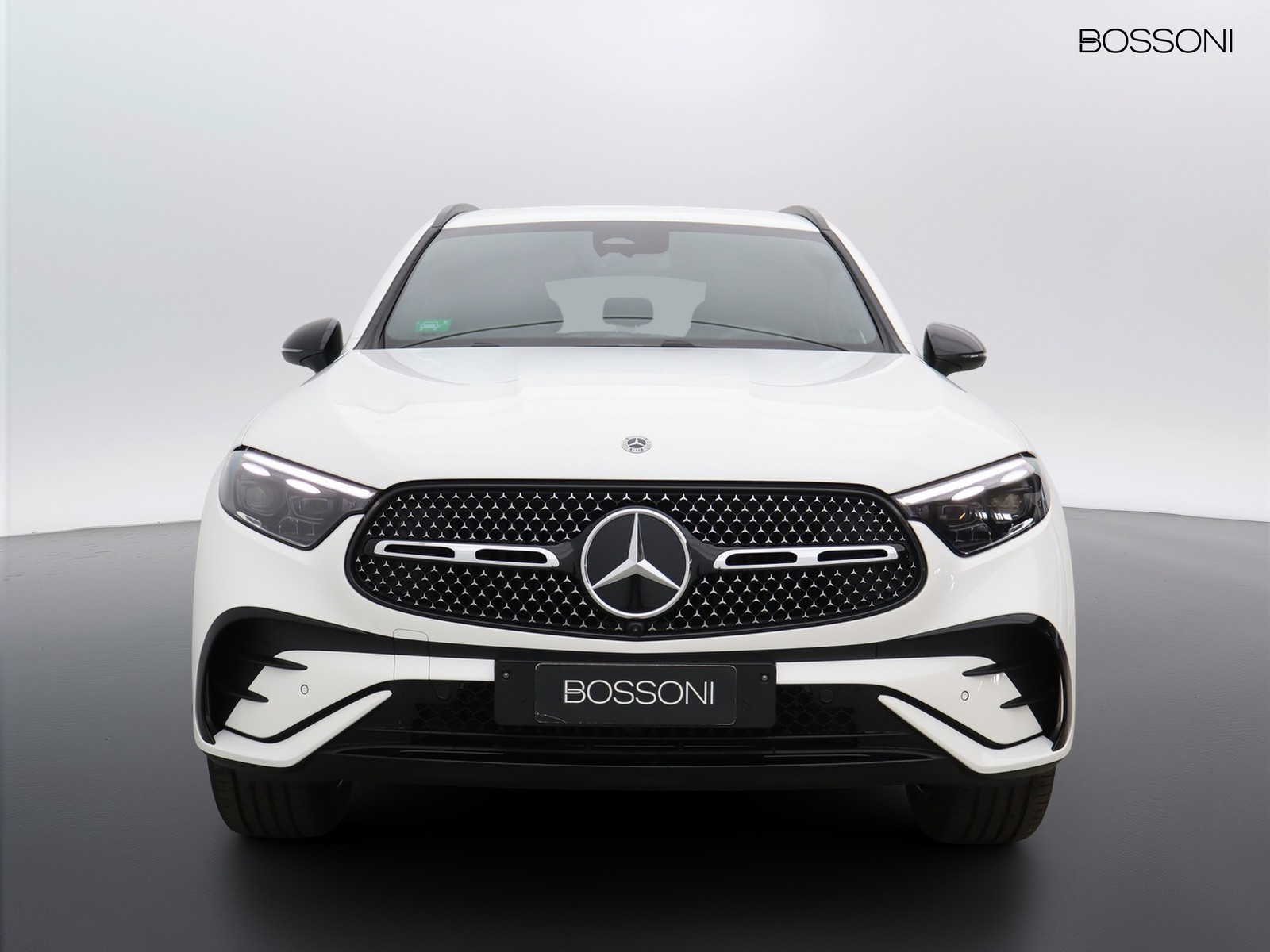 2 - Mercedes GLC suv 300 de plug-in hybrid amg line premium 4matic 9g-tronic