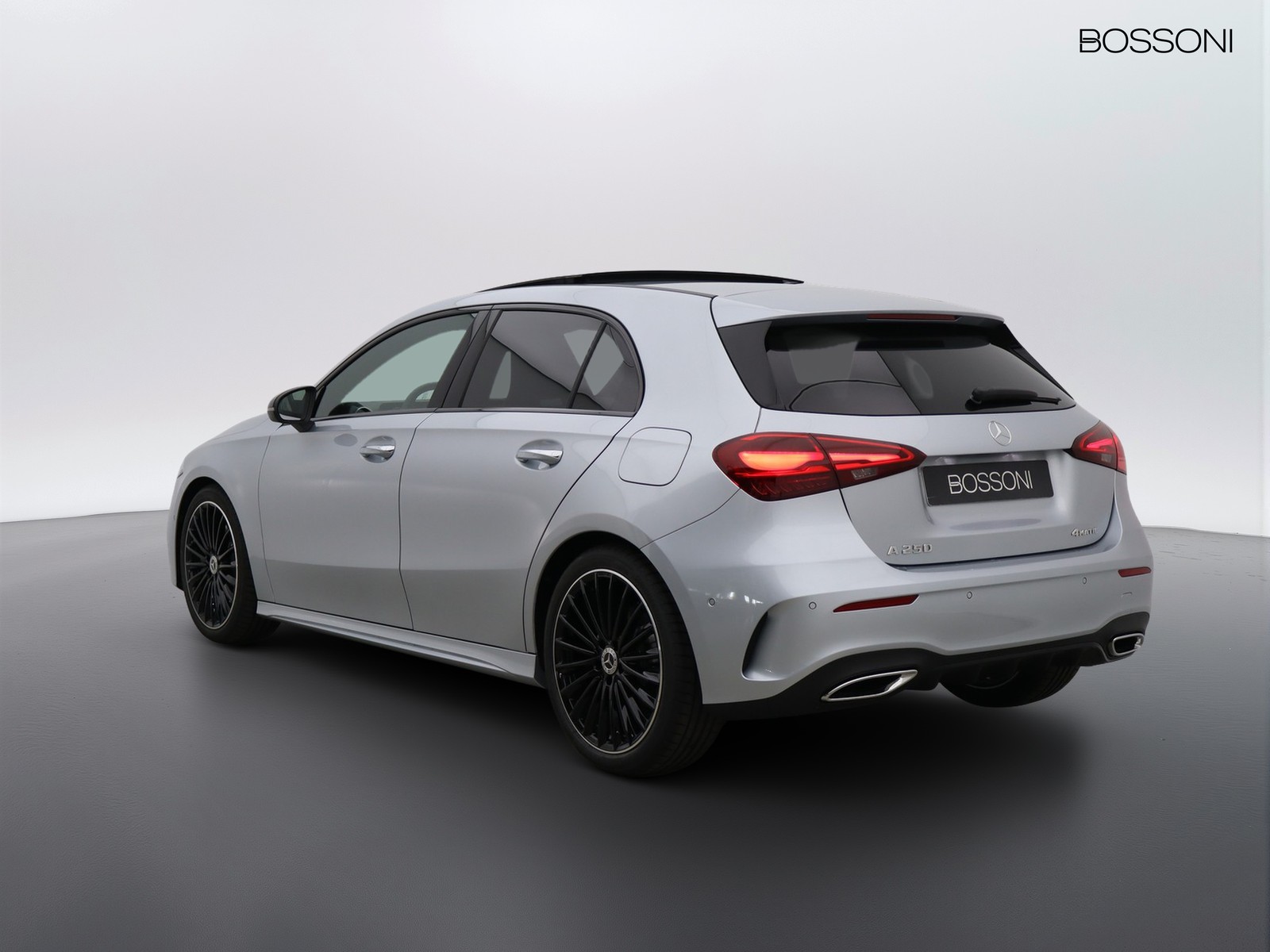 5 - Mercedes Classe A 250 amg line premium 4matic speedshift dct amg 8g