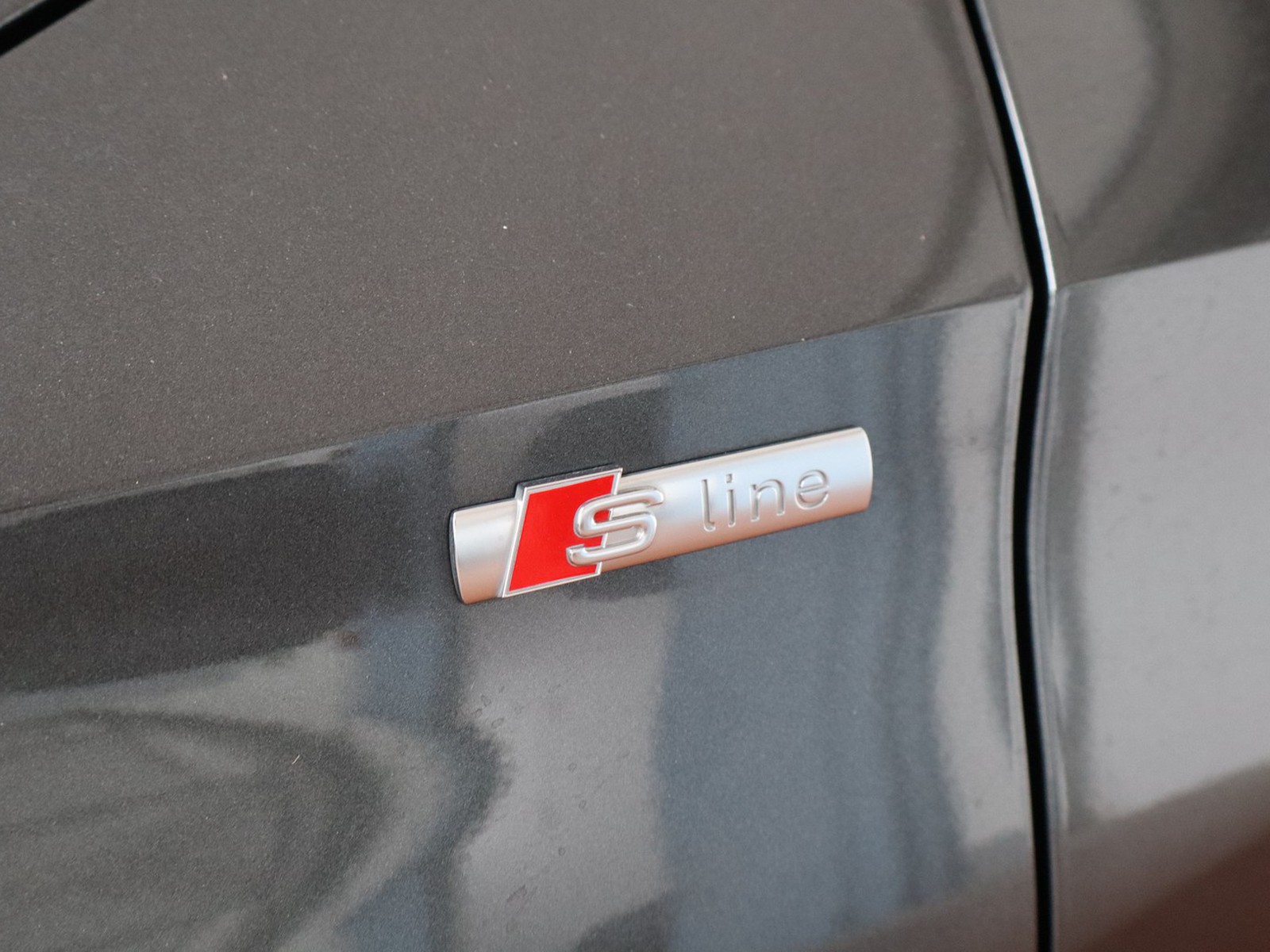 18 - Audi A3 sportback 30 2.0 tdi s line edition s tronic