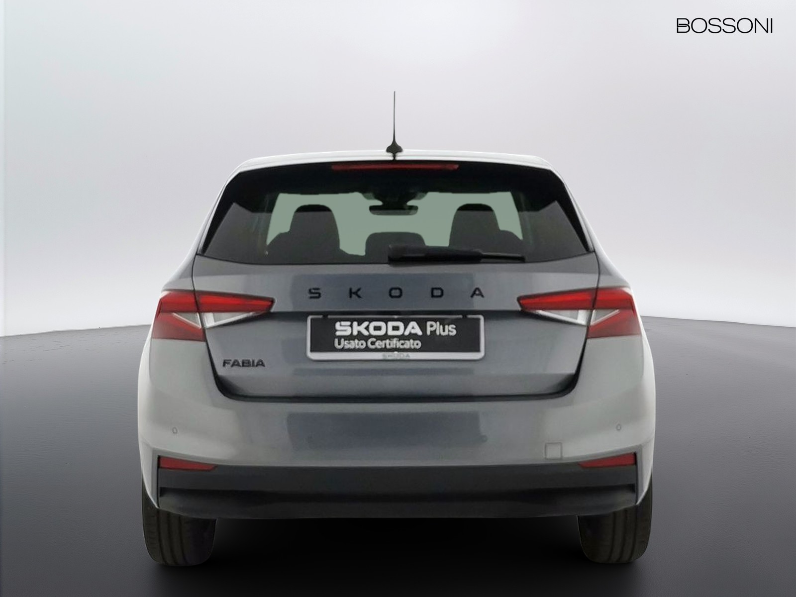 5 - Skoda Fabia 1.0 mpi 80cv 130 edition