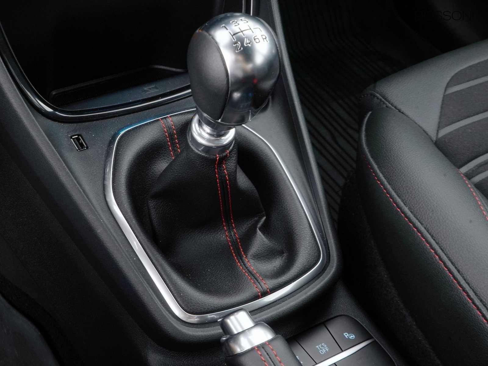 22 - Ford Puma 1.0 ecoboost hybrid 125cv st-line x s&s