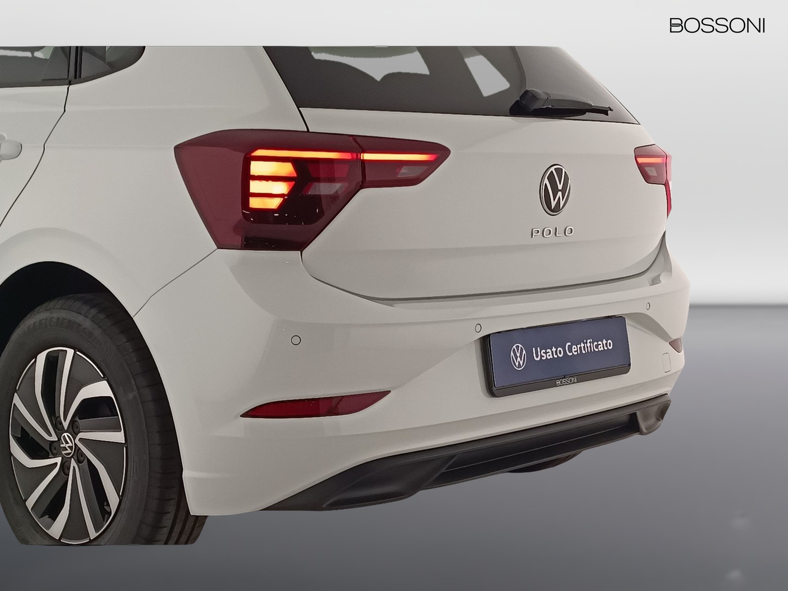 14 - Volkswagen Polo 1.0 tsi 95cv edition plus dsg