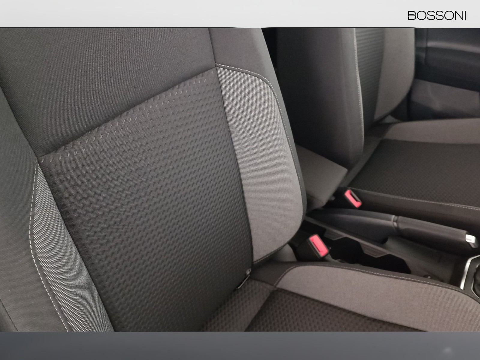 24 - Volkswagen Polo 1.0 tsi 95cv edition plus dsg