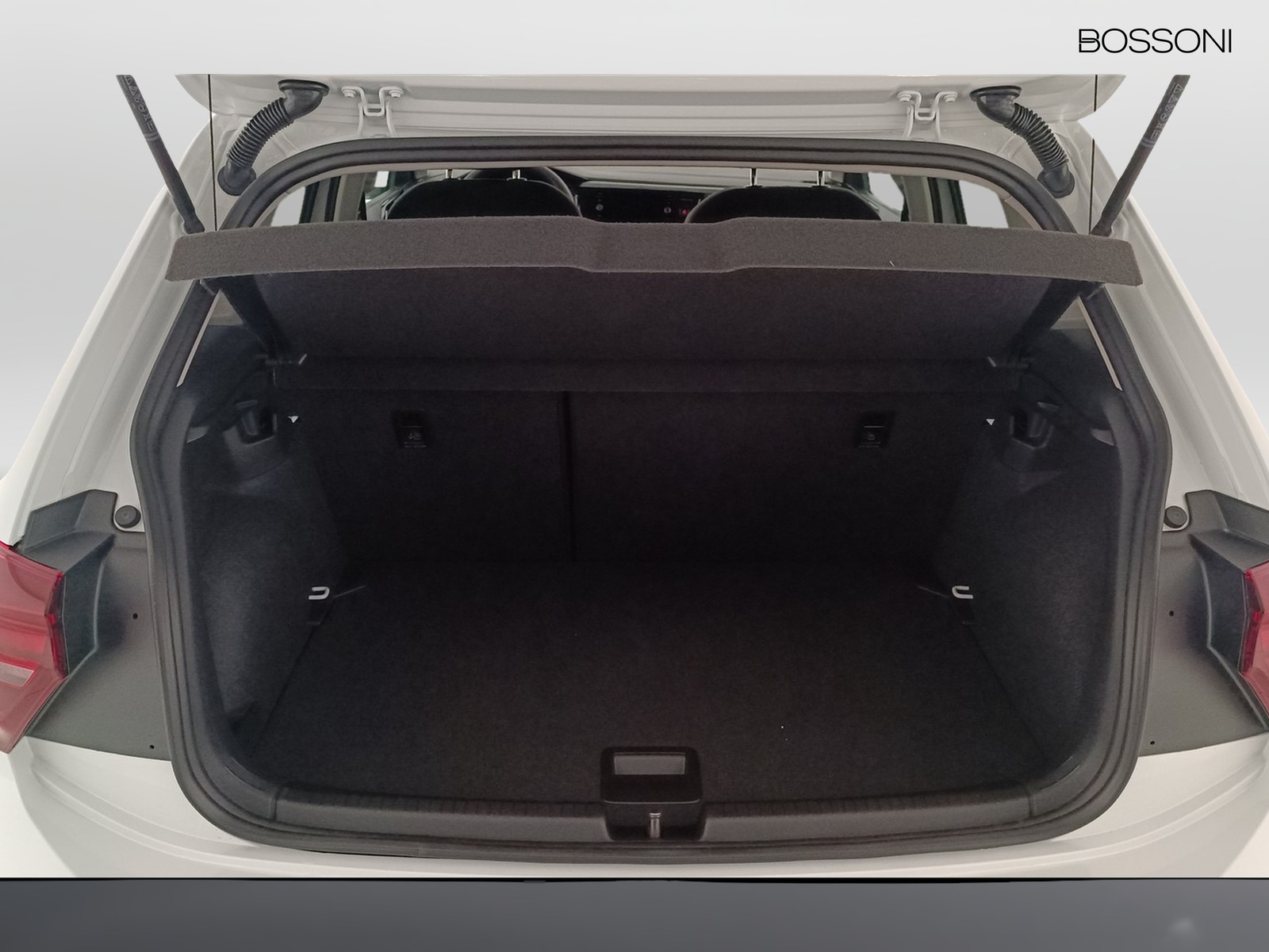 26 - Volkswagen Polo 1.0 tsi 95cv edition plus dsg