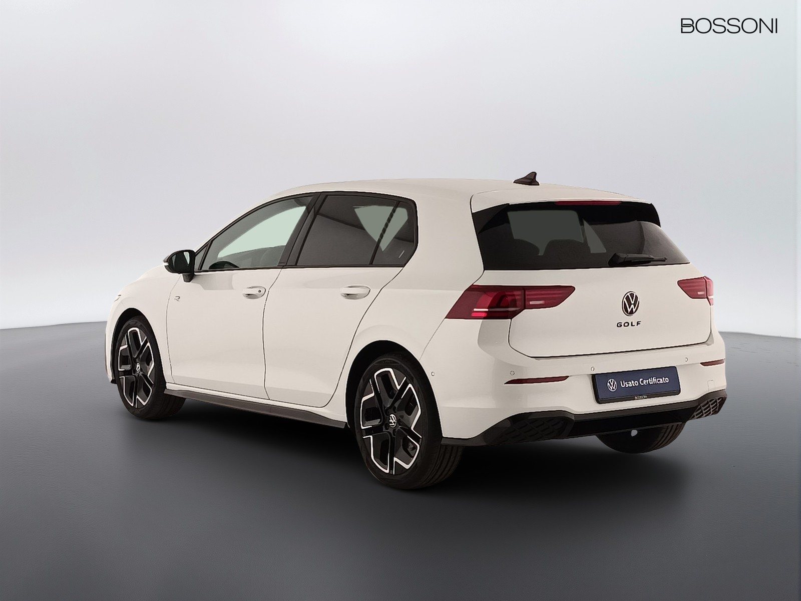 2 - Volkswagen Golf 1.5 etsi act 115cv r-line plus