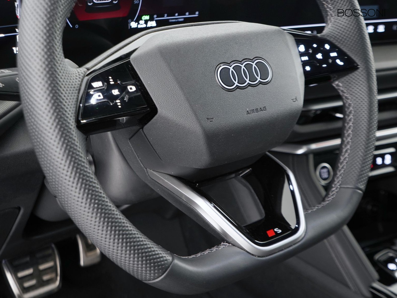 28 - Audi Q5 sportback 2.0 tfsi mhev+ 204cv s line edition quattro