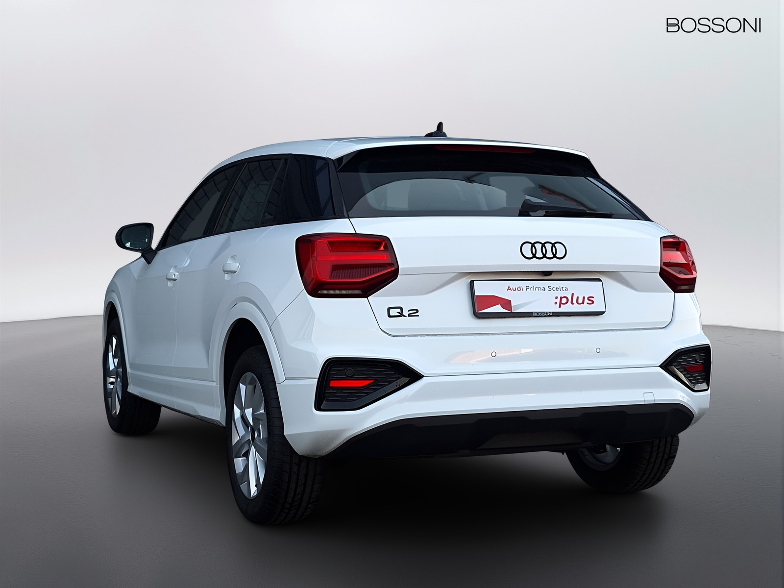 8 - Audi Q2 35 1.5 tfsi business advanced s tronic