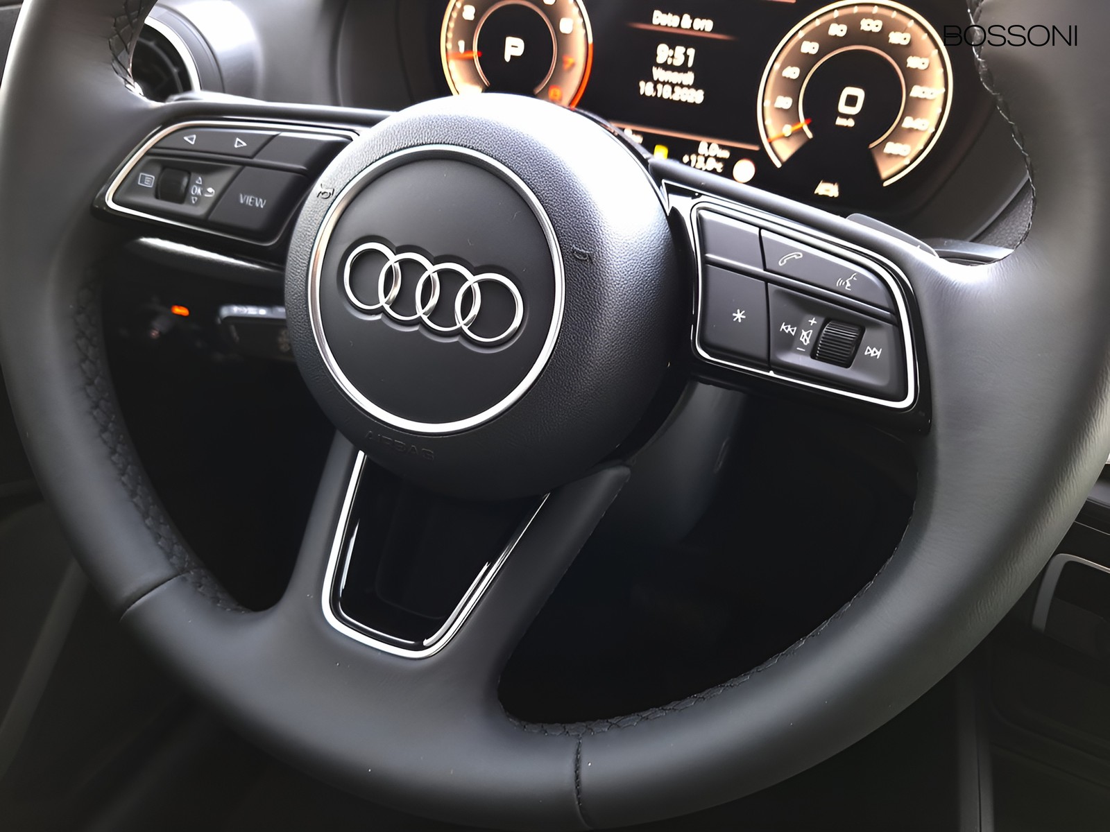 21 - Audi Q2 35 1.5 tfsi business advanced s tronic