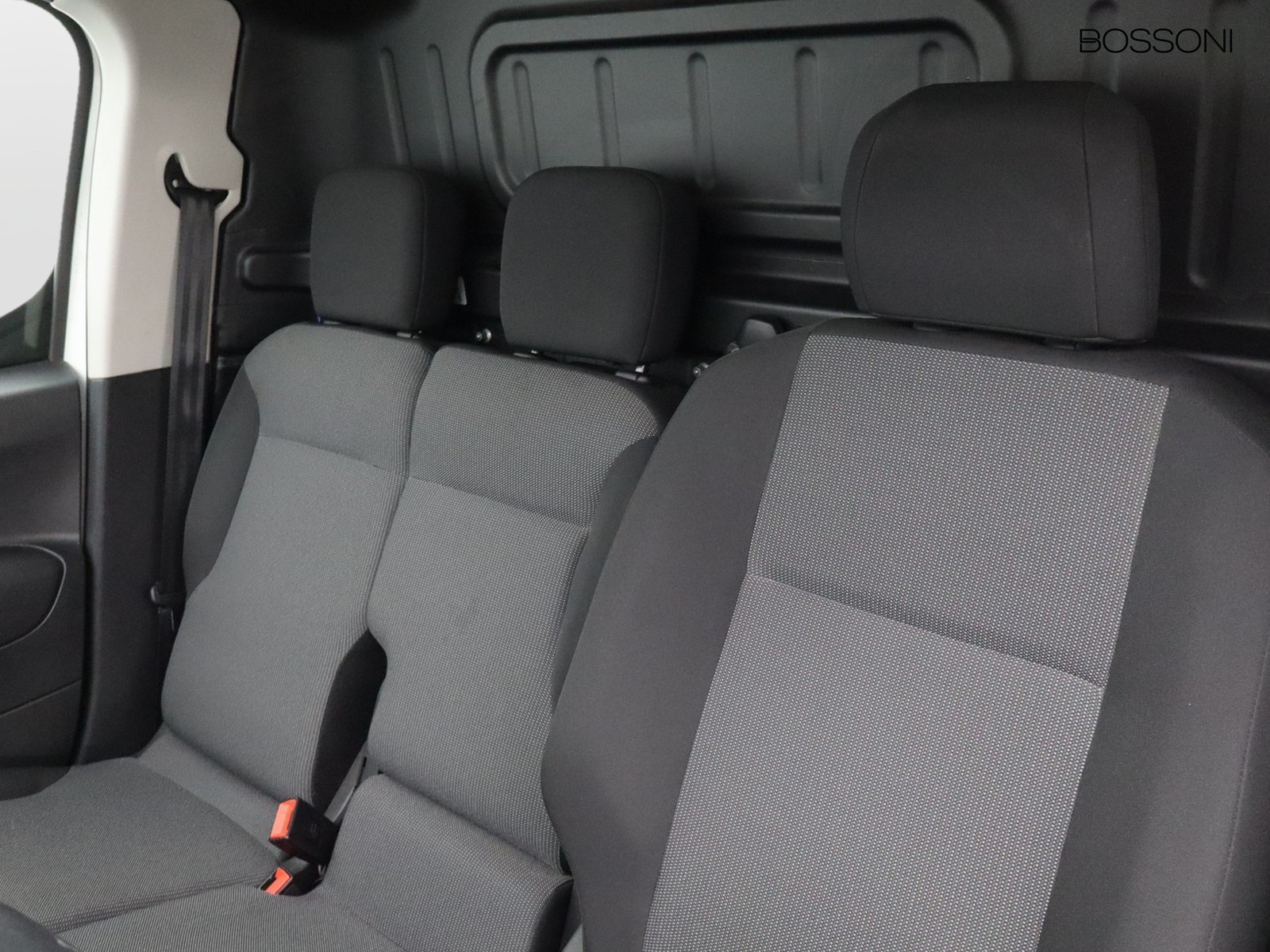 6 - Peugeot Partner 1.5 bluehdi 130cv l2 premium s&s eat8 e6d