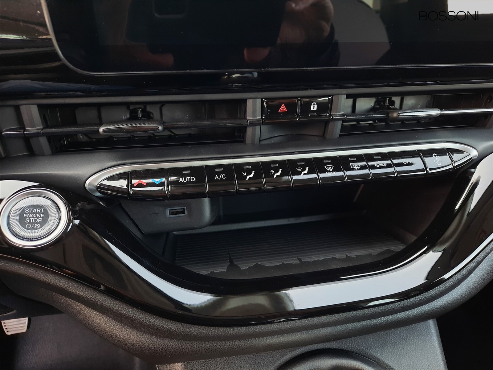 12 - Fiat 500 1.0 hybrid icon