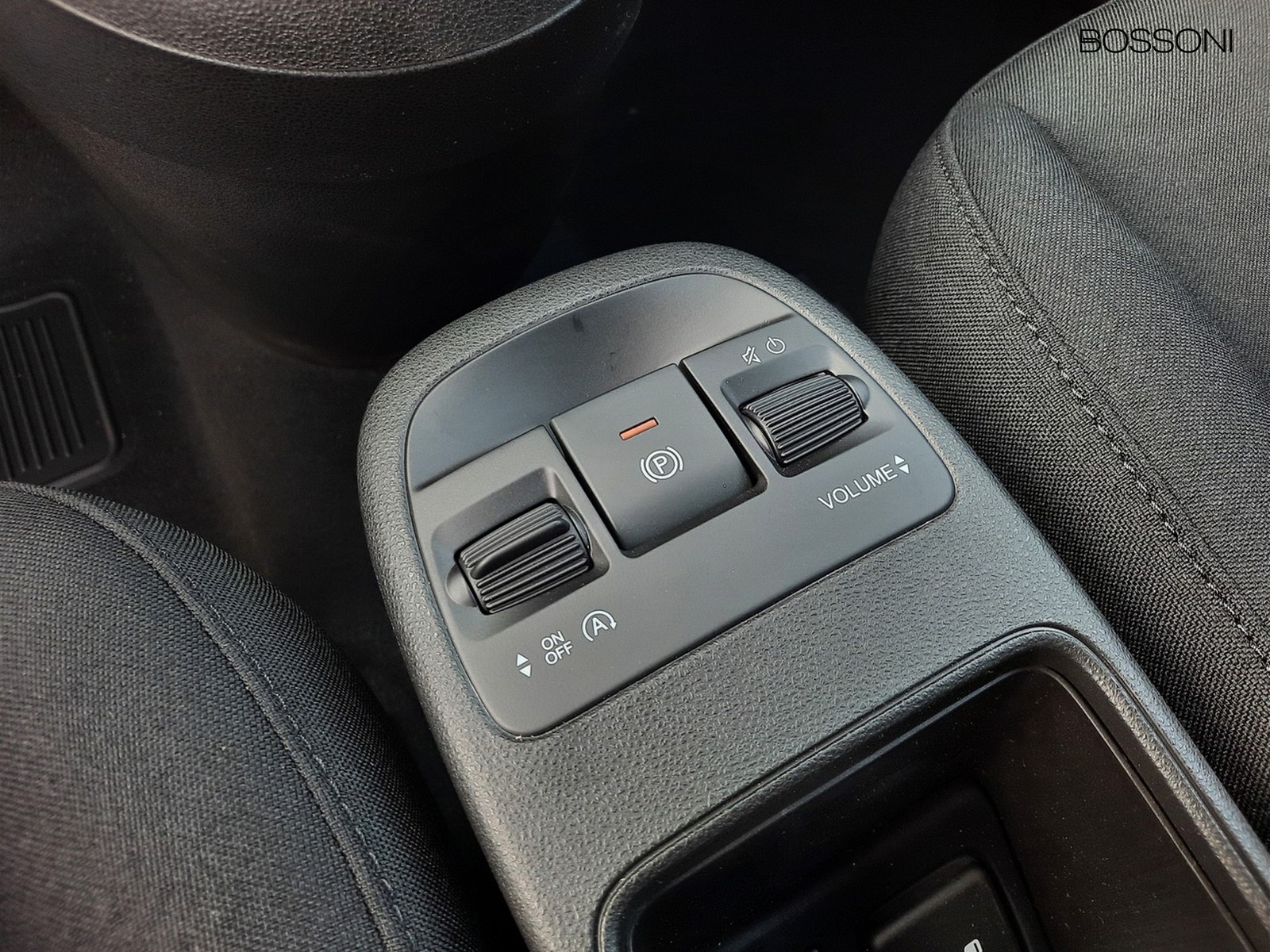 14 - Fiat 500 1.0 hybrid icon