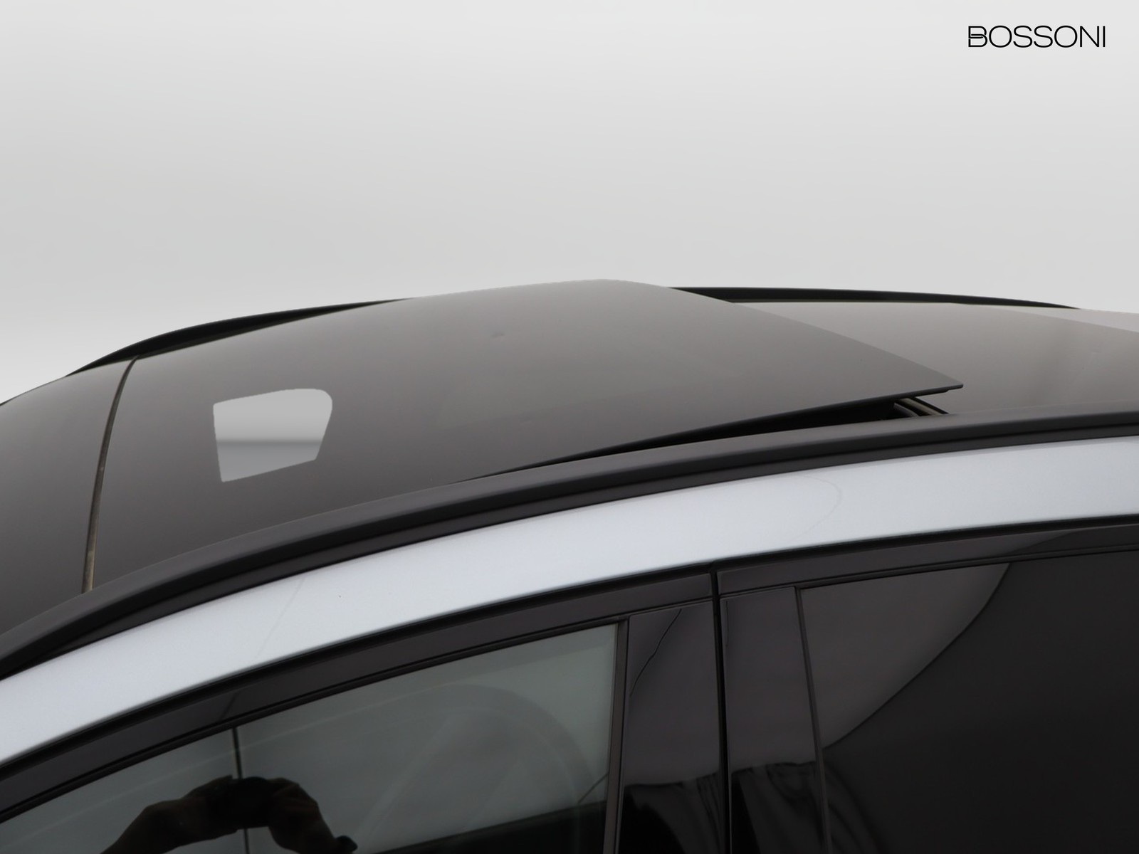 18 - Mercedes Classe E station wagon all-terrain 300 de plug-in hybrid premium 4matic 9g-tronic