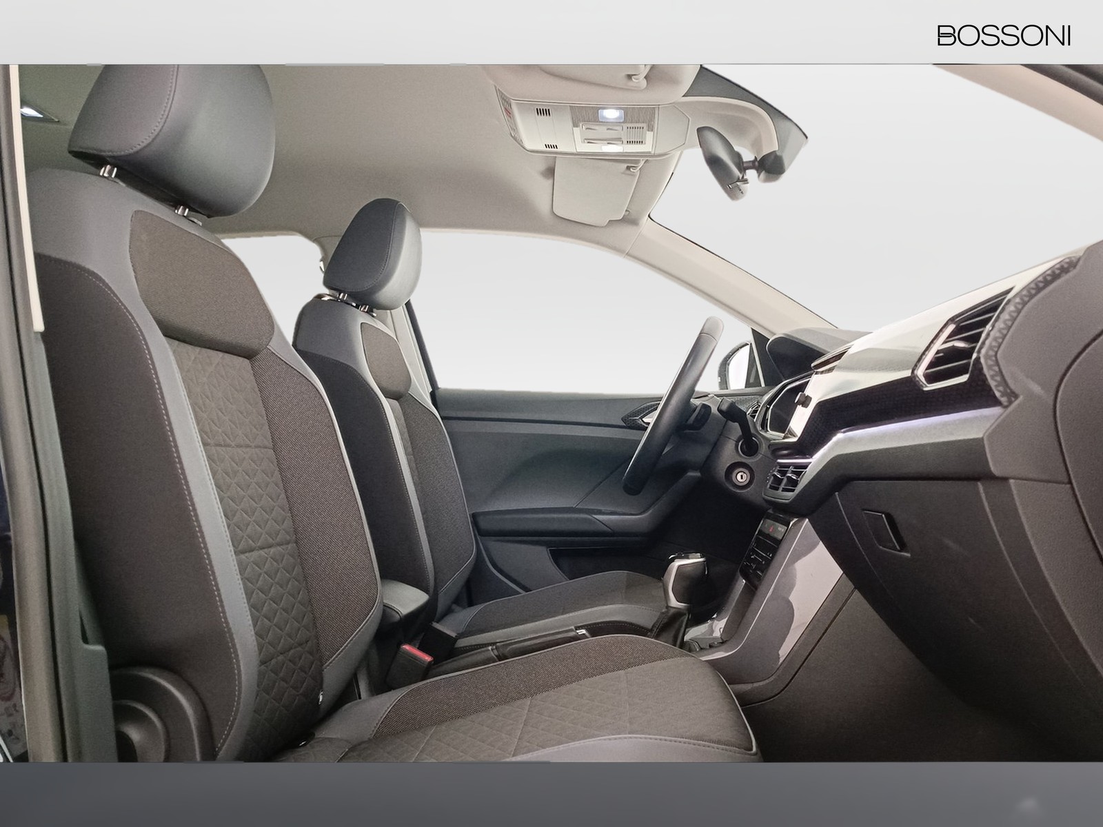 8 - Volkswagen T-Cross 1.5 tsi 150cv advanced dsg