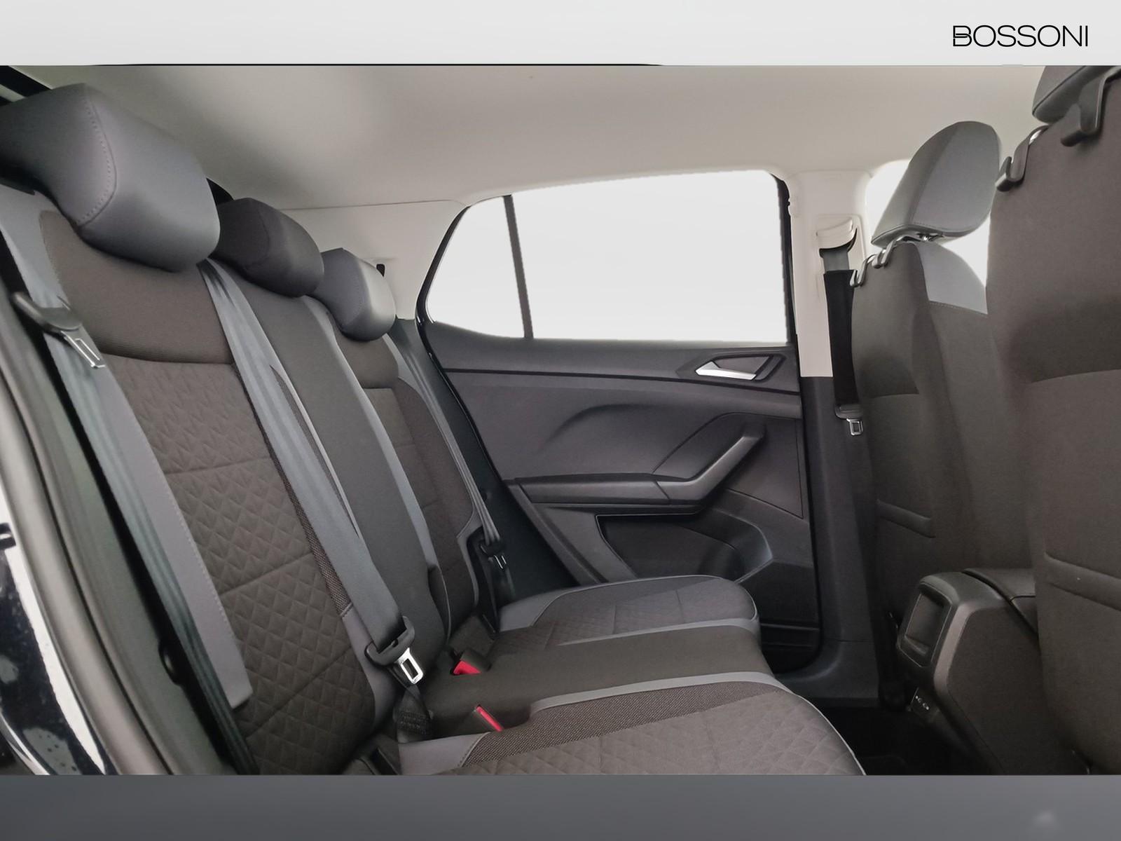 9 - Volkswagen T-Cross 1.5 tsi 150cv advanced dsg