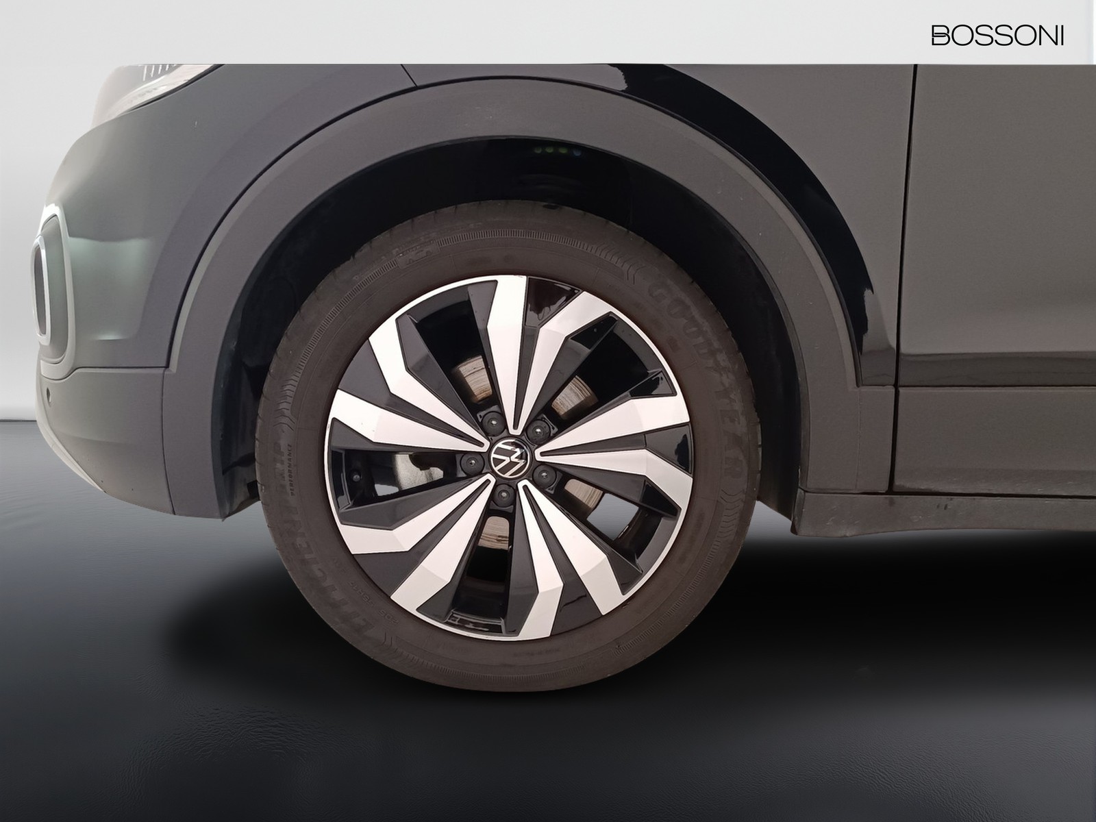 11 - Volkswagen T-Cross 1.5 tsi 150cv advanced dsg