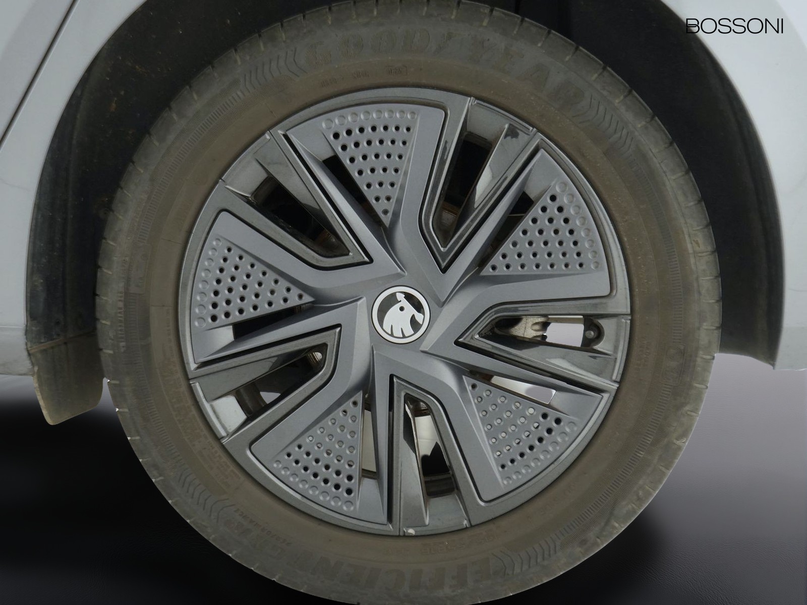 12 - Skoda Fabia 1.0 tsi 95cv 130 edition