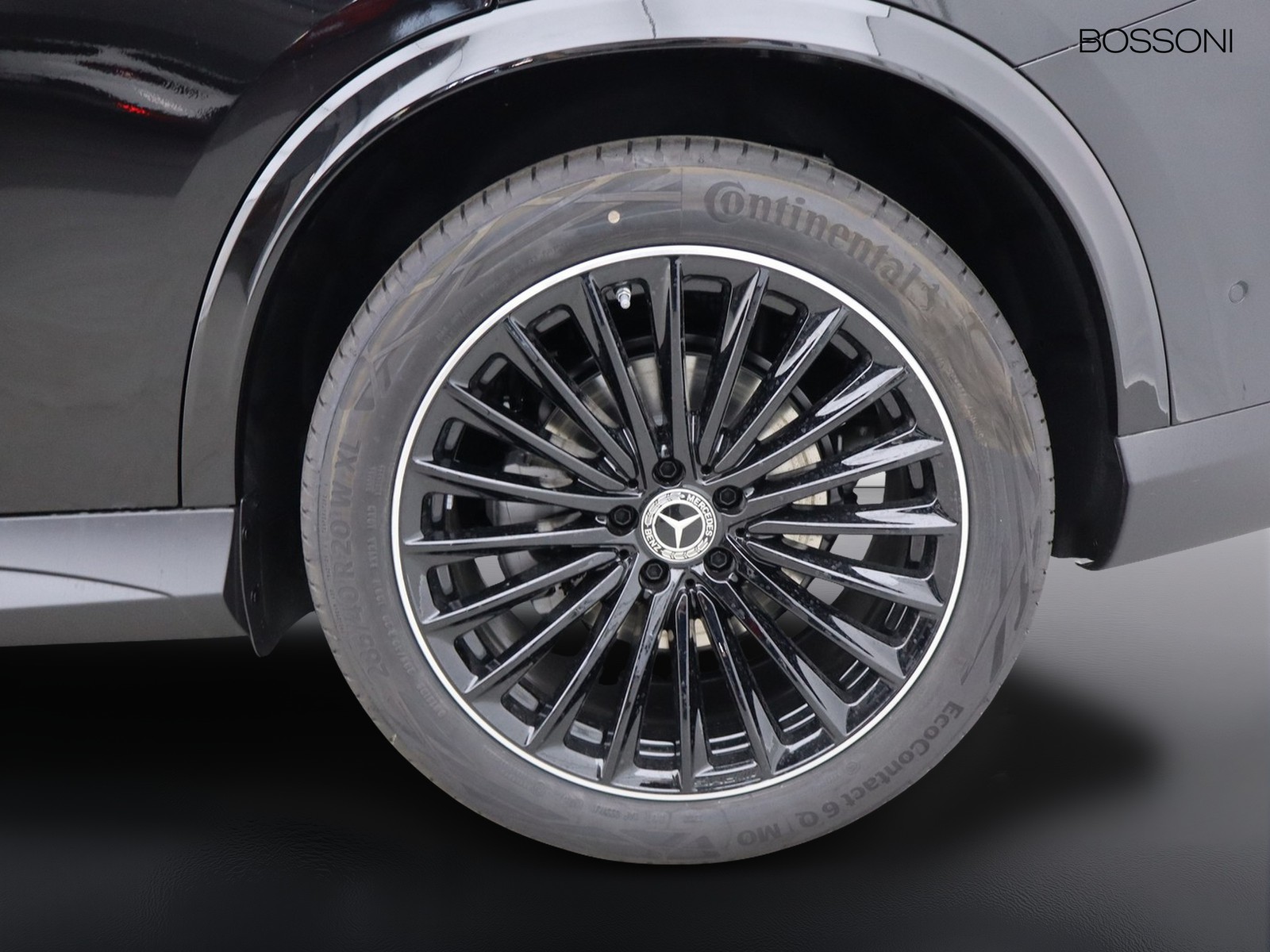 4 - Mercedes GLC coupe 300 d amg line premium 4matic 9g-tronic