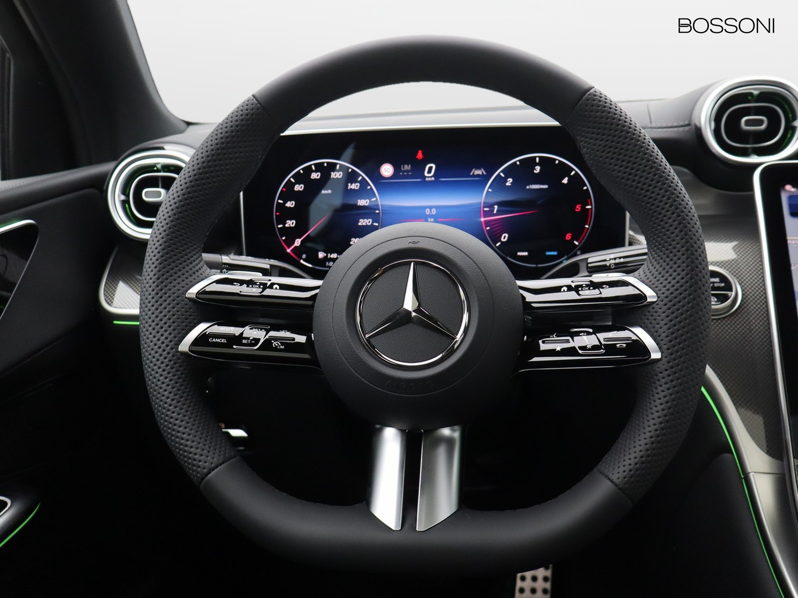17 - Mercedes GLC coupe 300 d amg line premium 4matic 9g-tronic