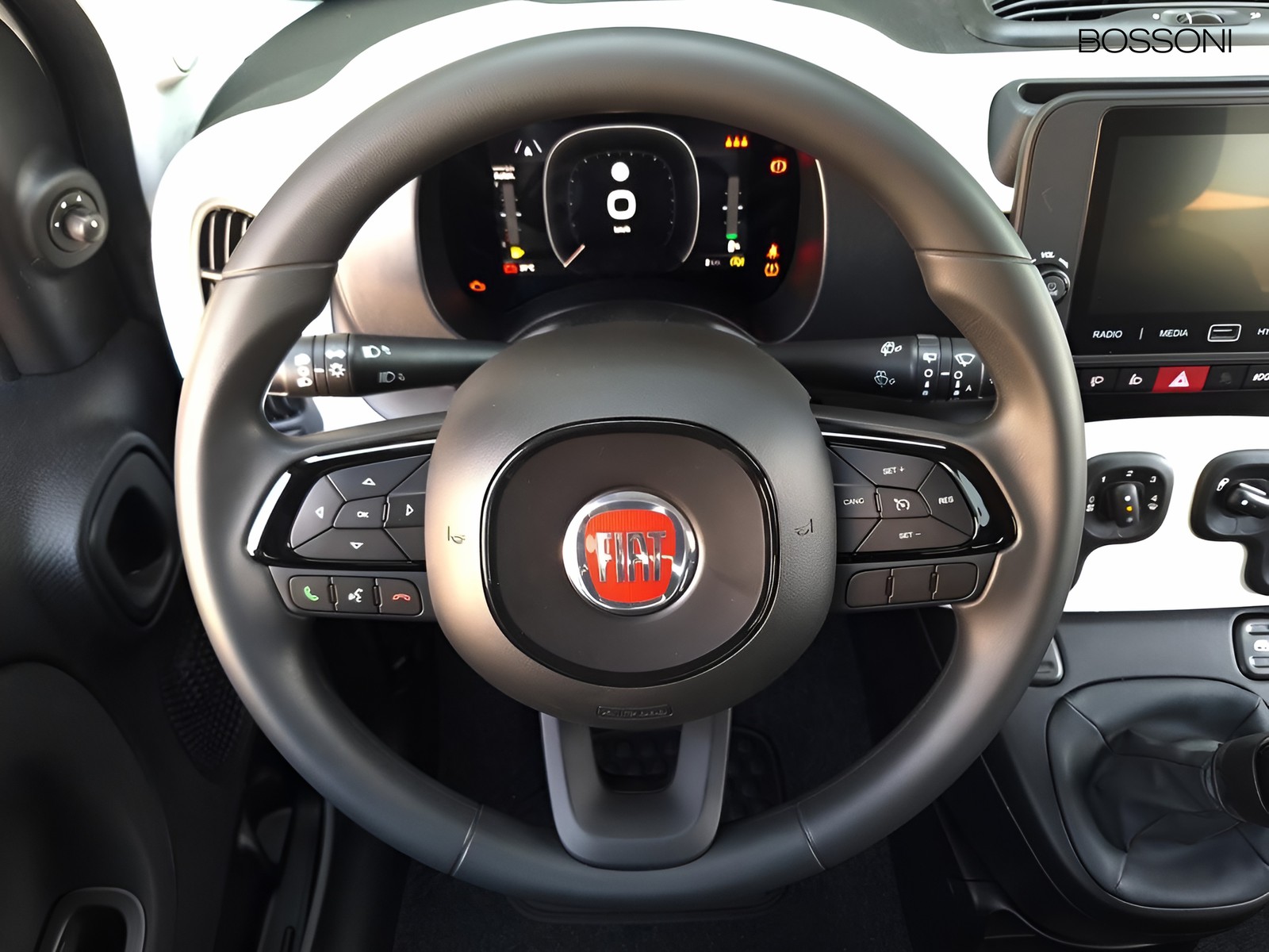 9 - Fiat Pandina cross 1.0 firefly hybrid 65cv cross s&s