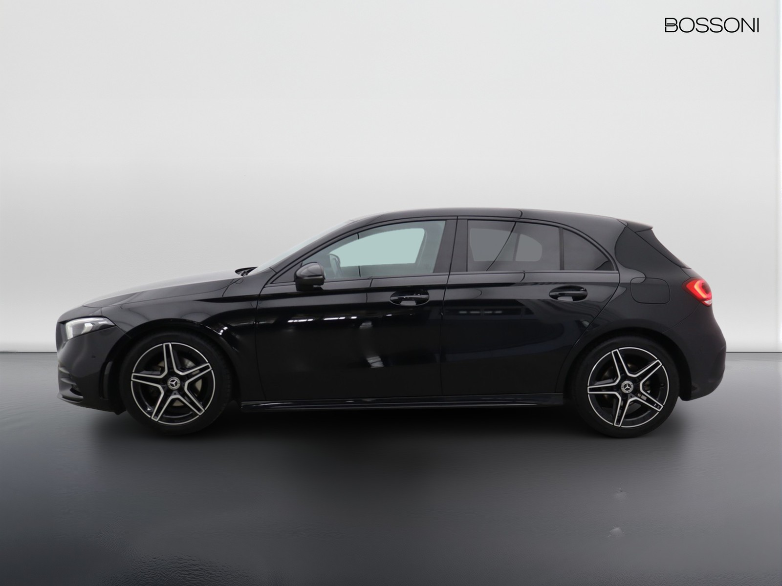3 - Mercedes Classe A 200 d premium 8g-dct